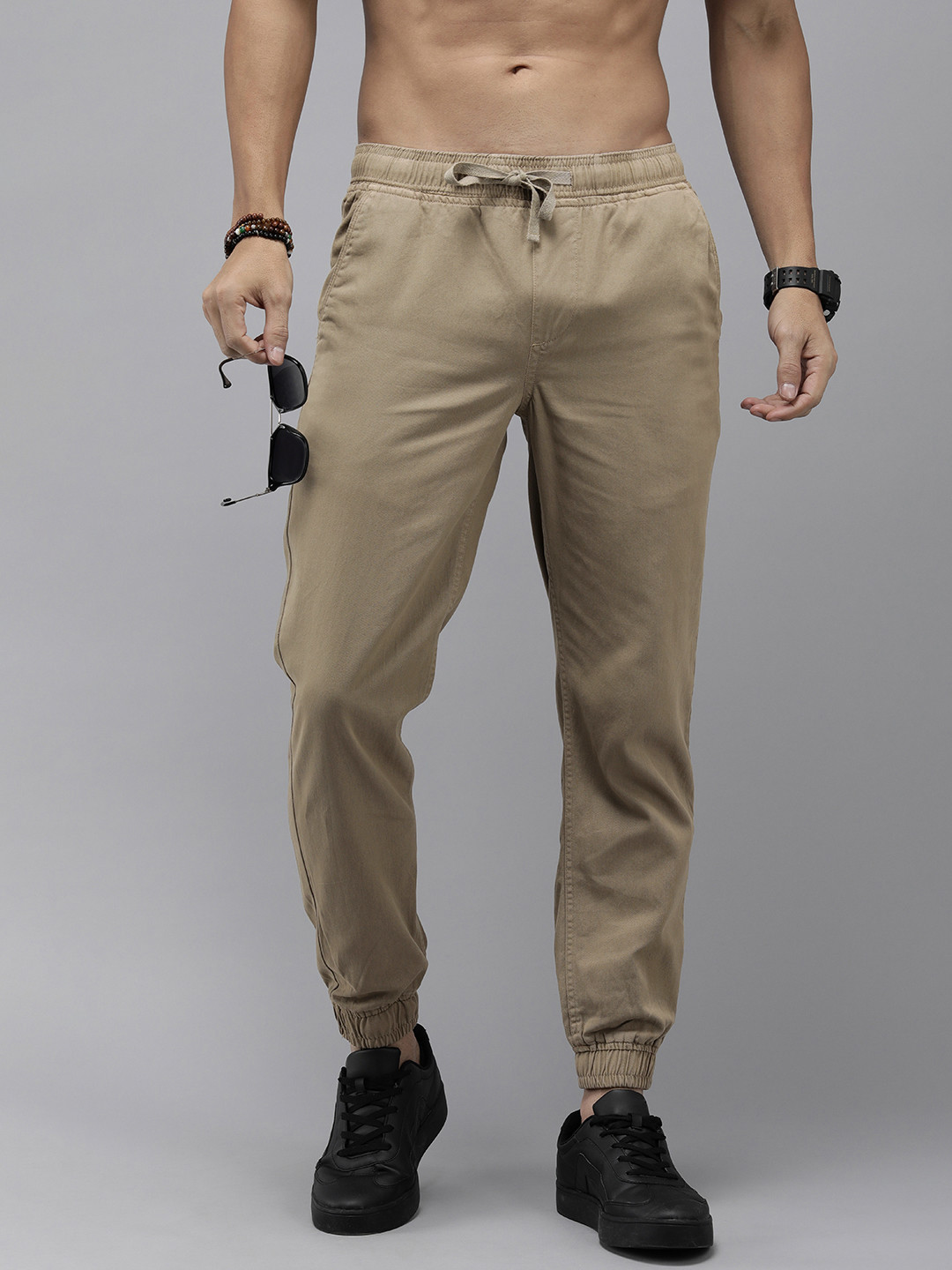 Buy Roadster Men Solid Slim Fit Joggers - Trousers for Men 23602992 ...