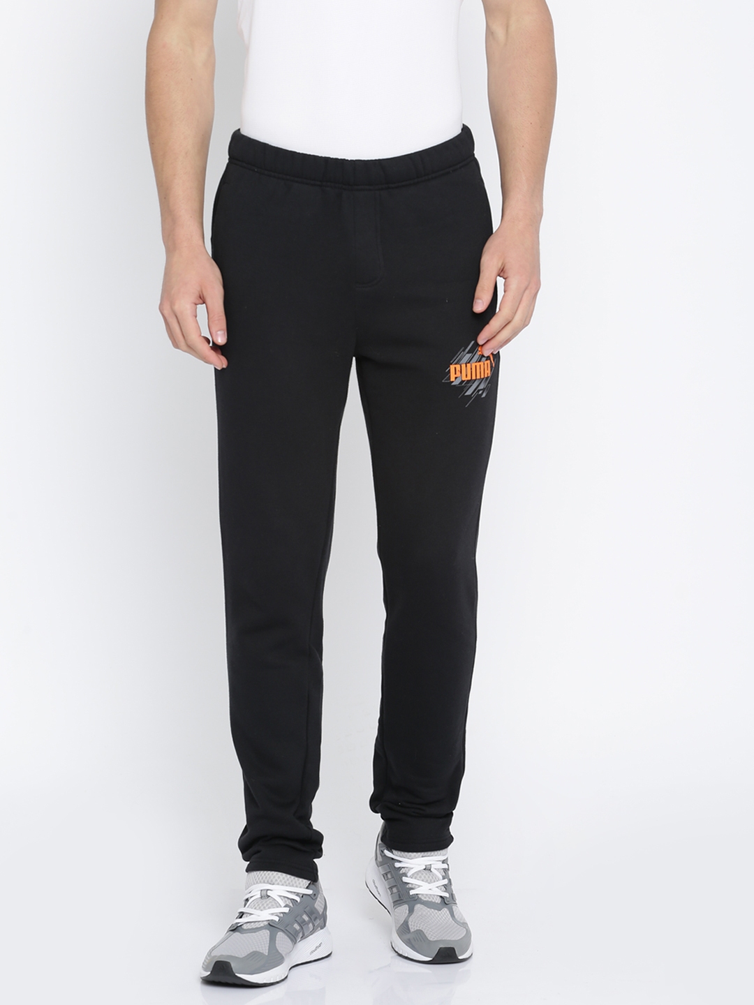 puma black joggers men