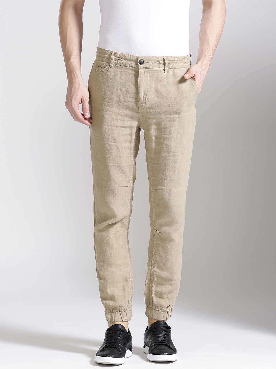 mens joggers boss