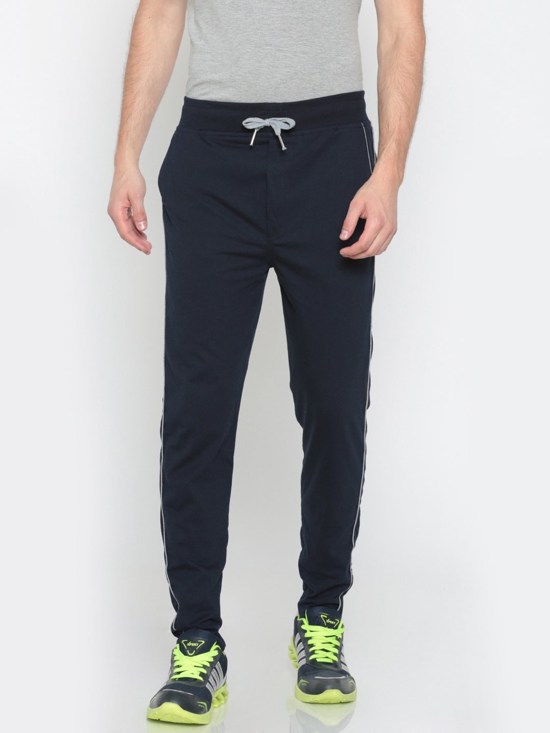 track pants on myntra