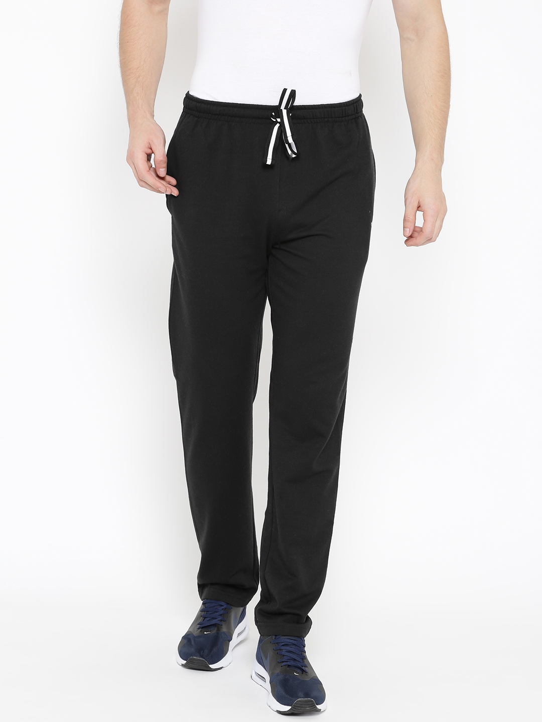 neva track pants