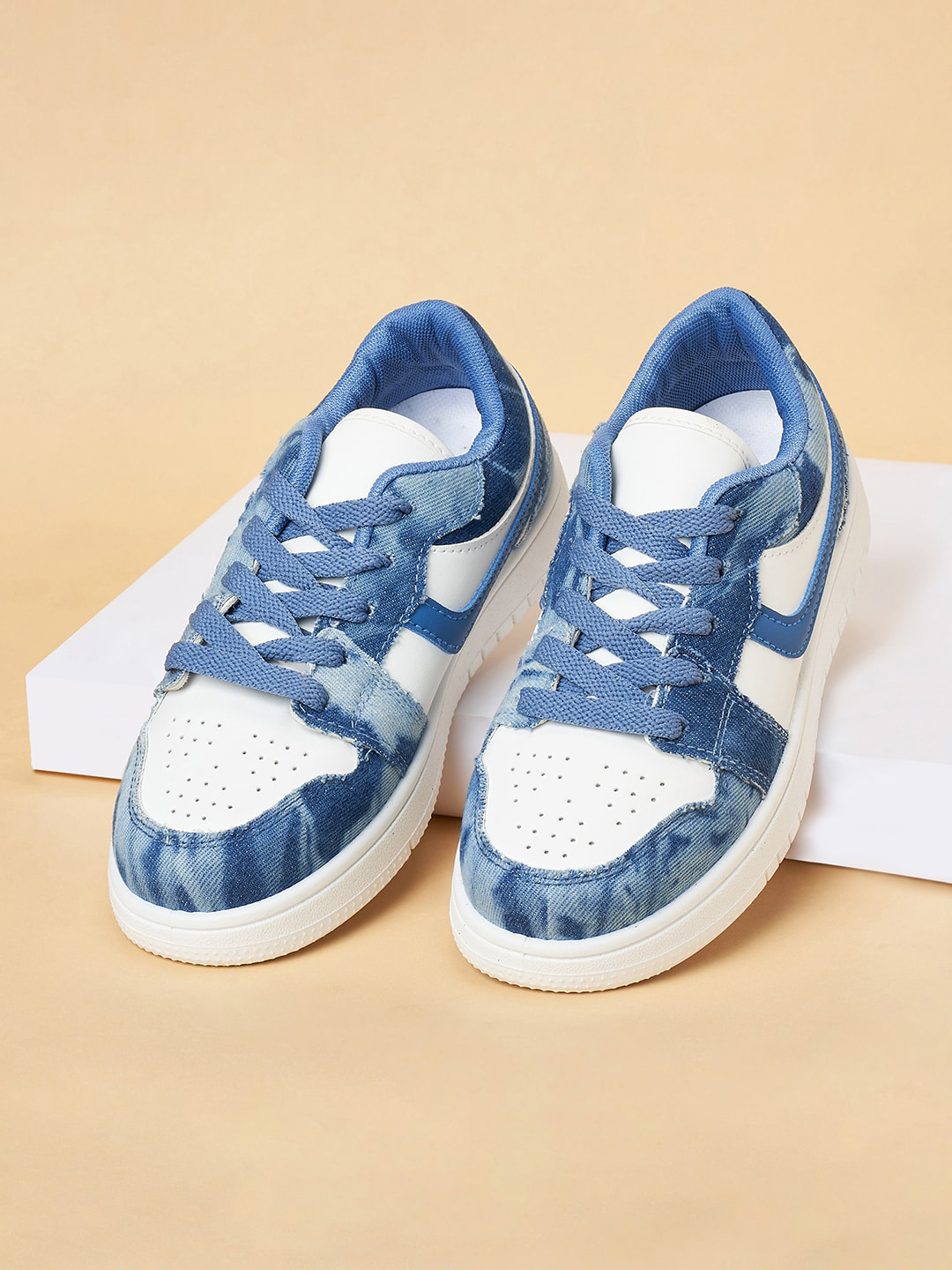 pantaloons shoes