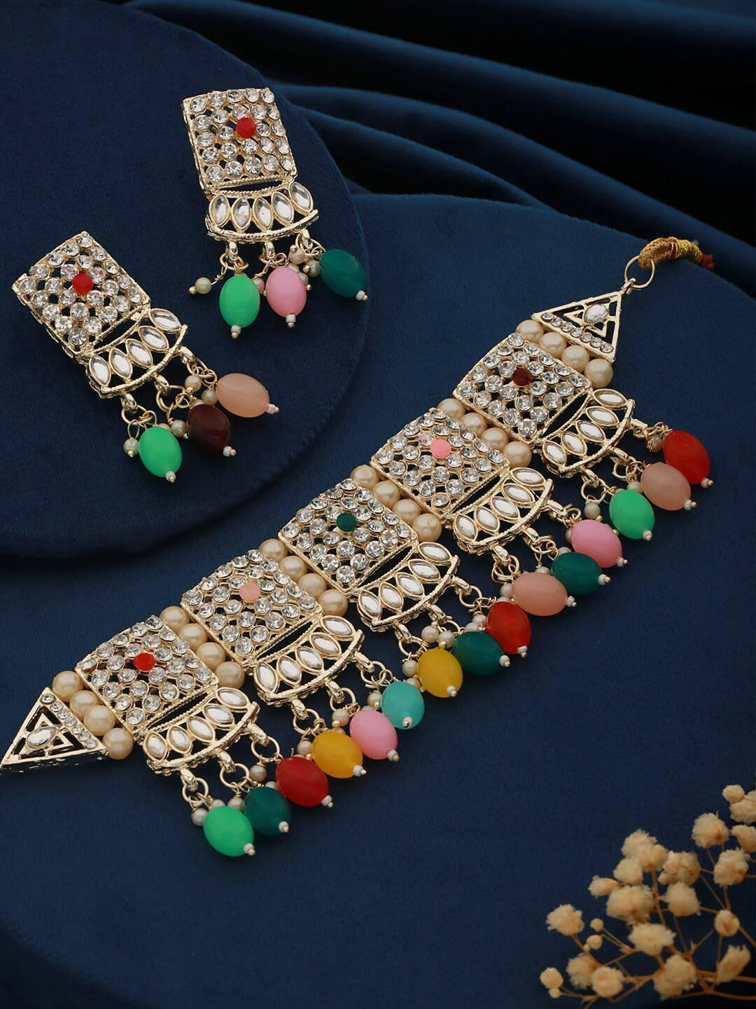 Women Gold Plated Kundan Studded Pearl Beaded Handcrafted Choker Jewellery Set