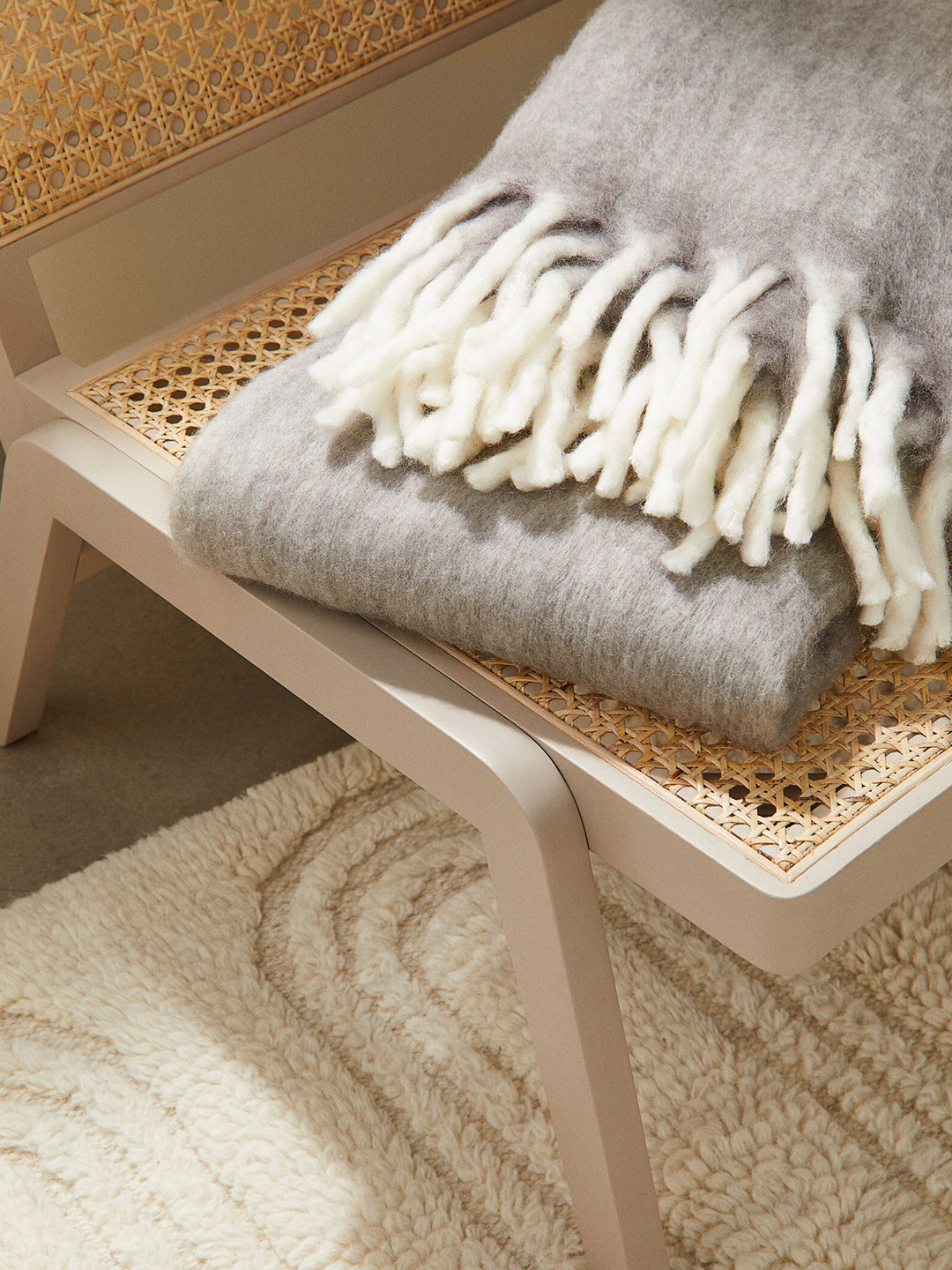 Buy H&M Grey Wool Blend Blanket Blankets Quilts And Dohars for Unisex