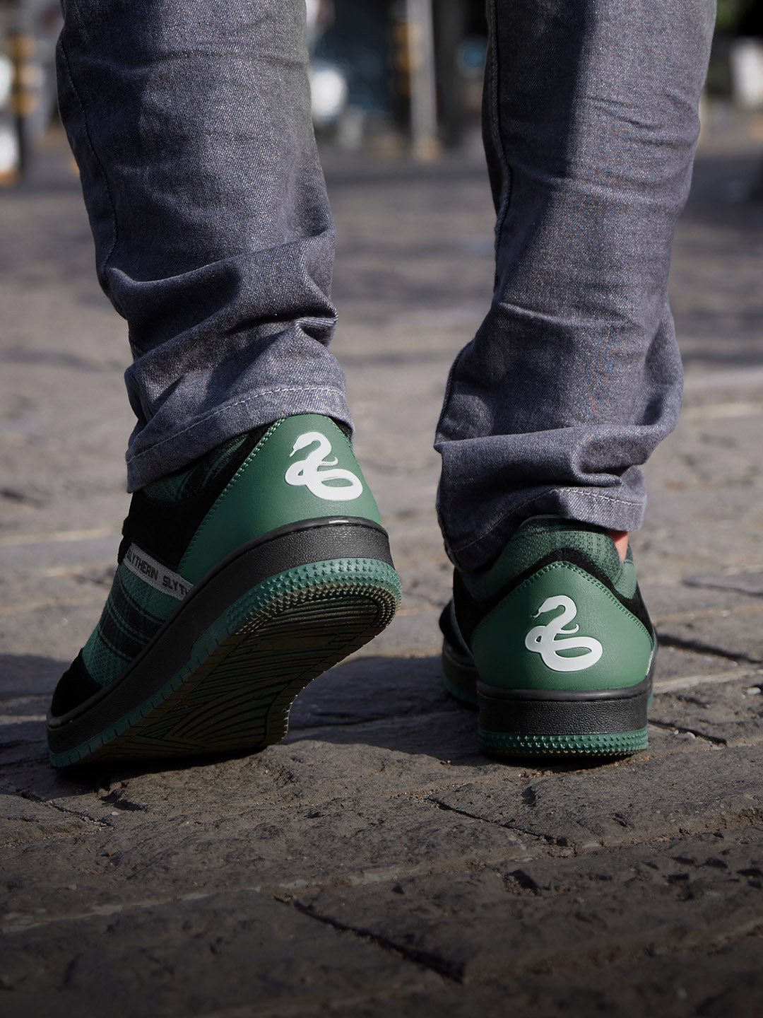 buy-the-souled-store-men-green-black-harry-potter-slytherin