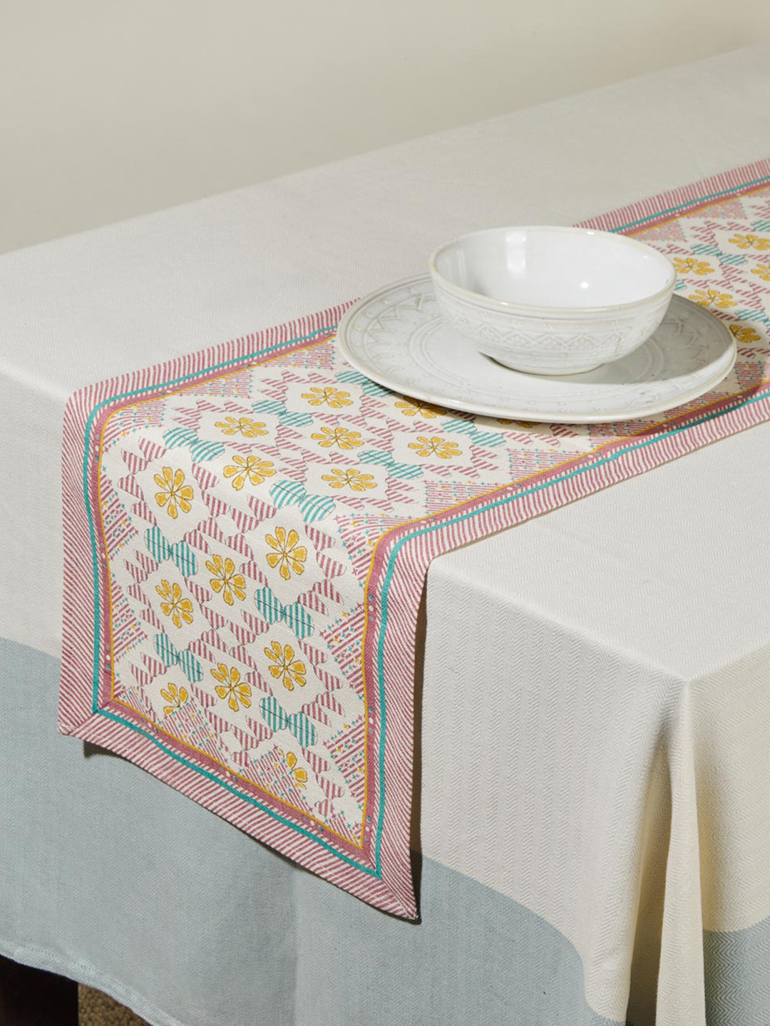 Buy Fabindia Bahaar White & Pink Printed Cotton Table Runner Runners