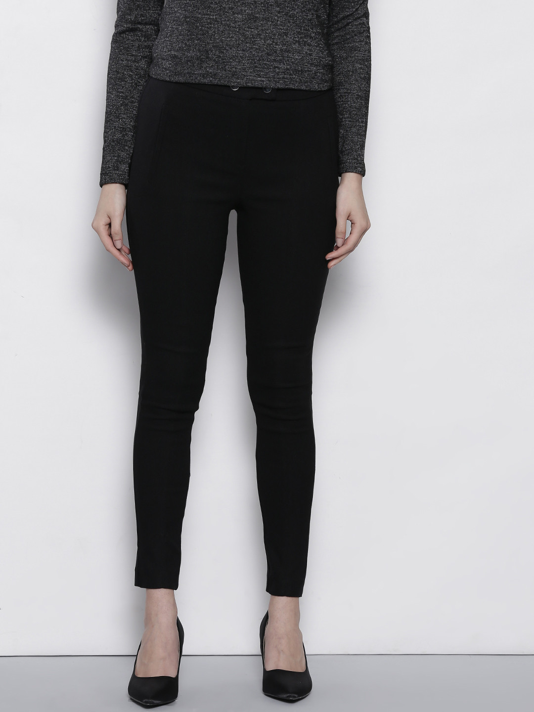 Buy DOROTHY PERKINS Women Black Skinny Fit Solid Casual Trousers - Trousers for Women 2386576 