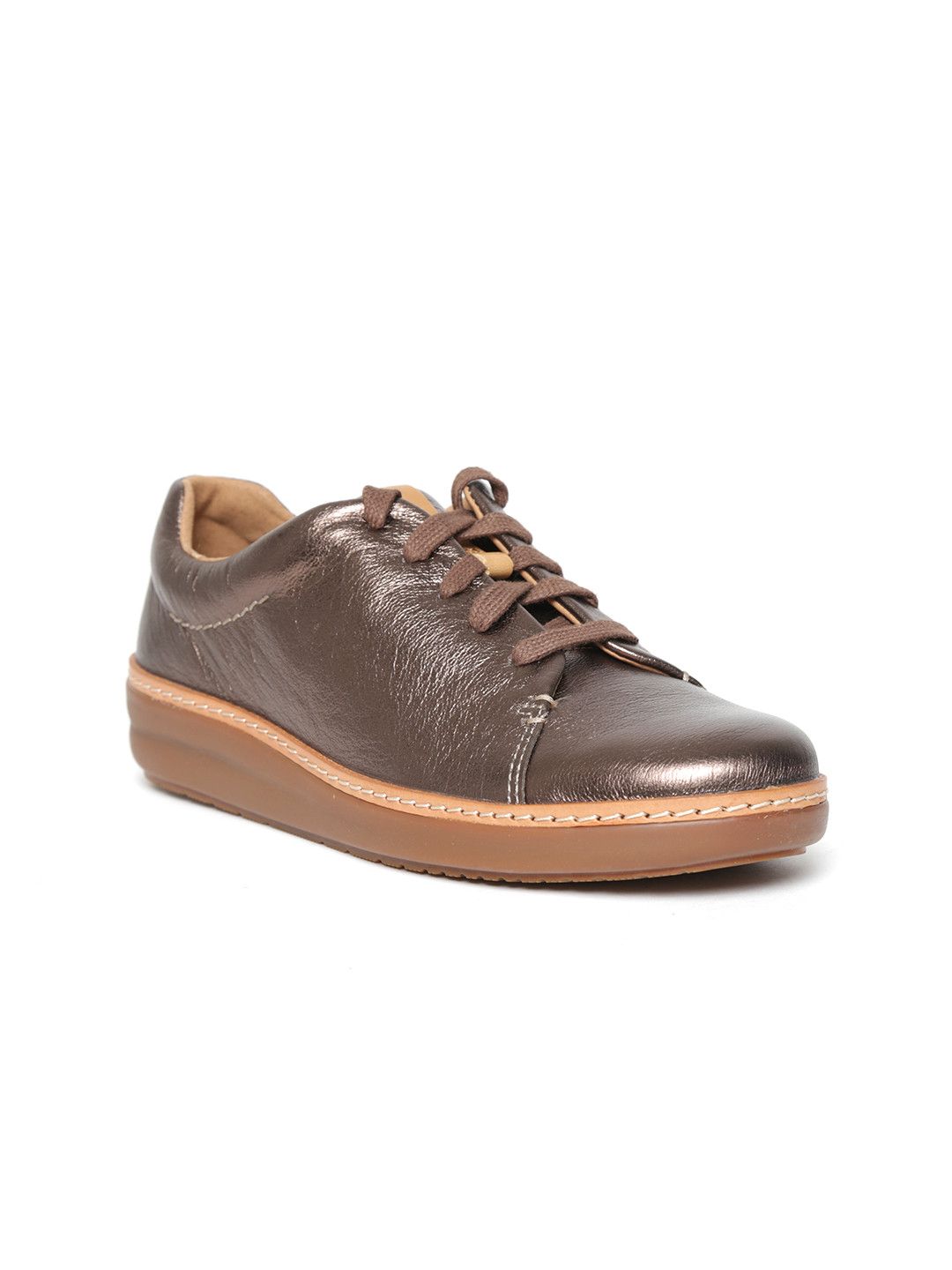 clarks sneakers womens amazon
