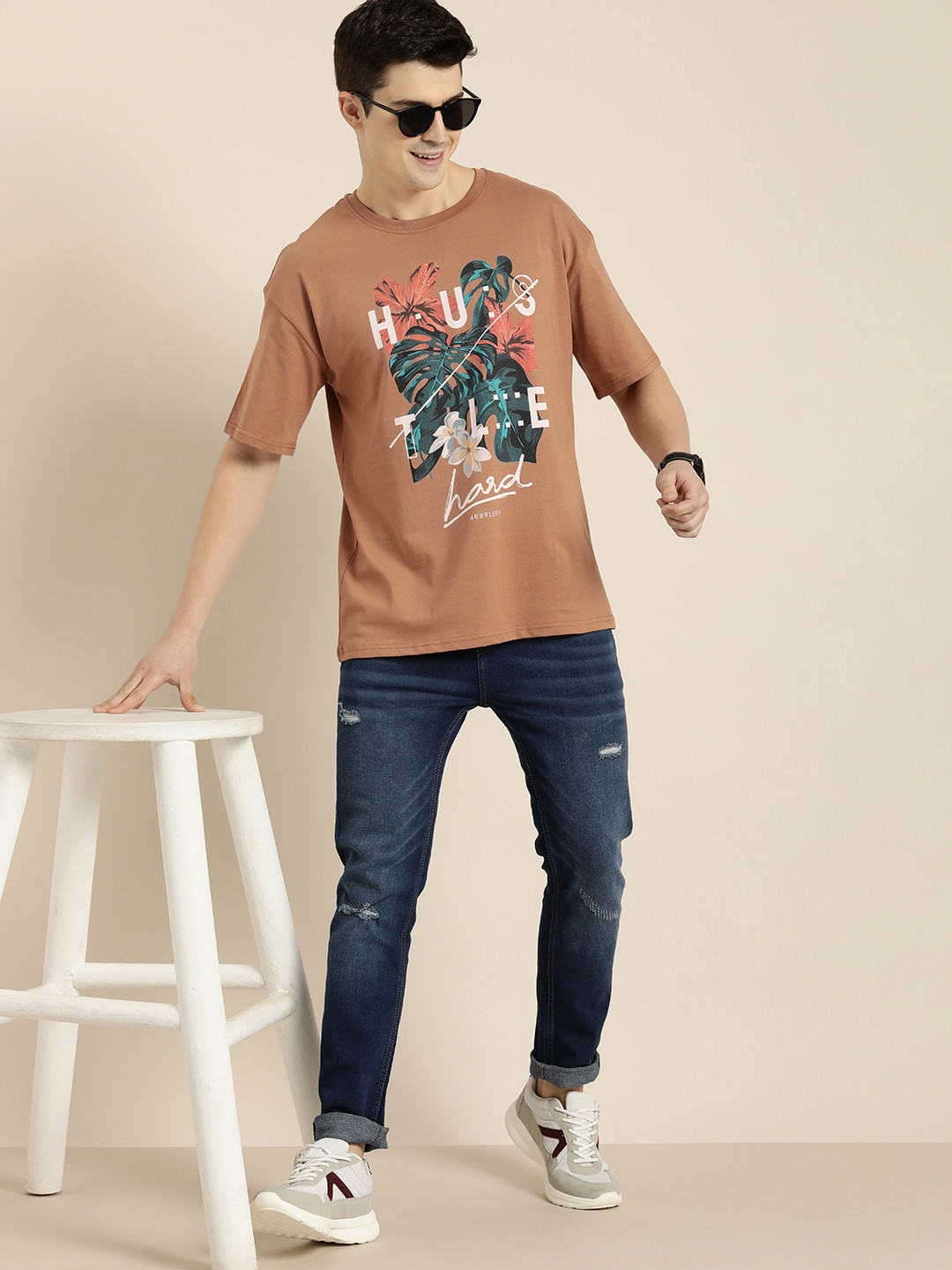 Here lies Boxy Drop-shoulder Long Sleeve Tee main image 0