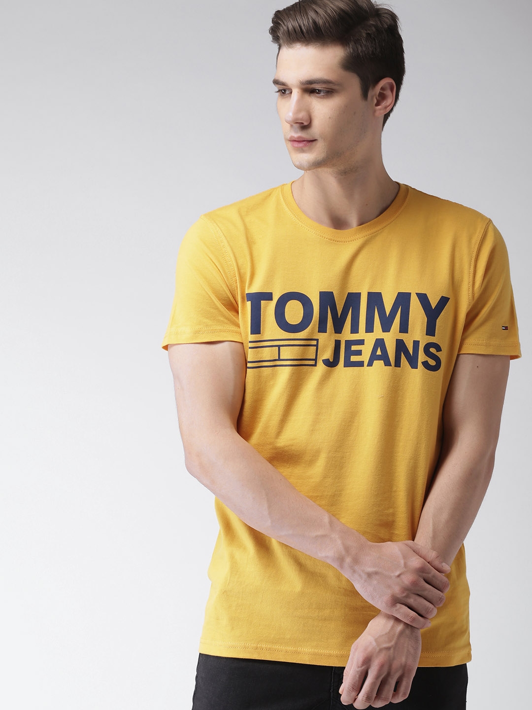 tommy hilfiger t shirts for men