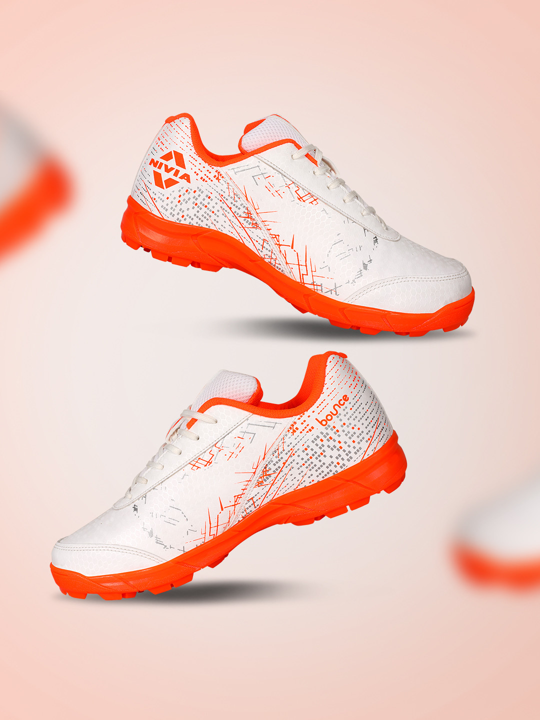 nivia cricket shoes