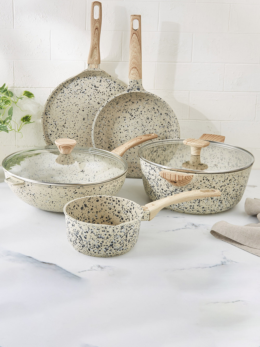 Buy Home Centre Beige & Black Printed Ceramic Casserole With Wooden Lid