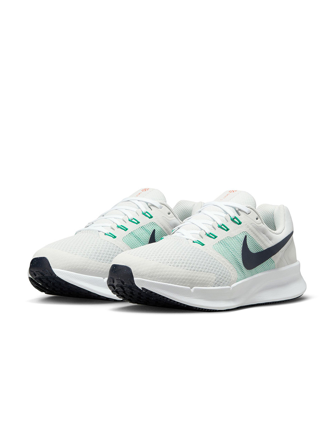 womens nike swift run