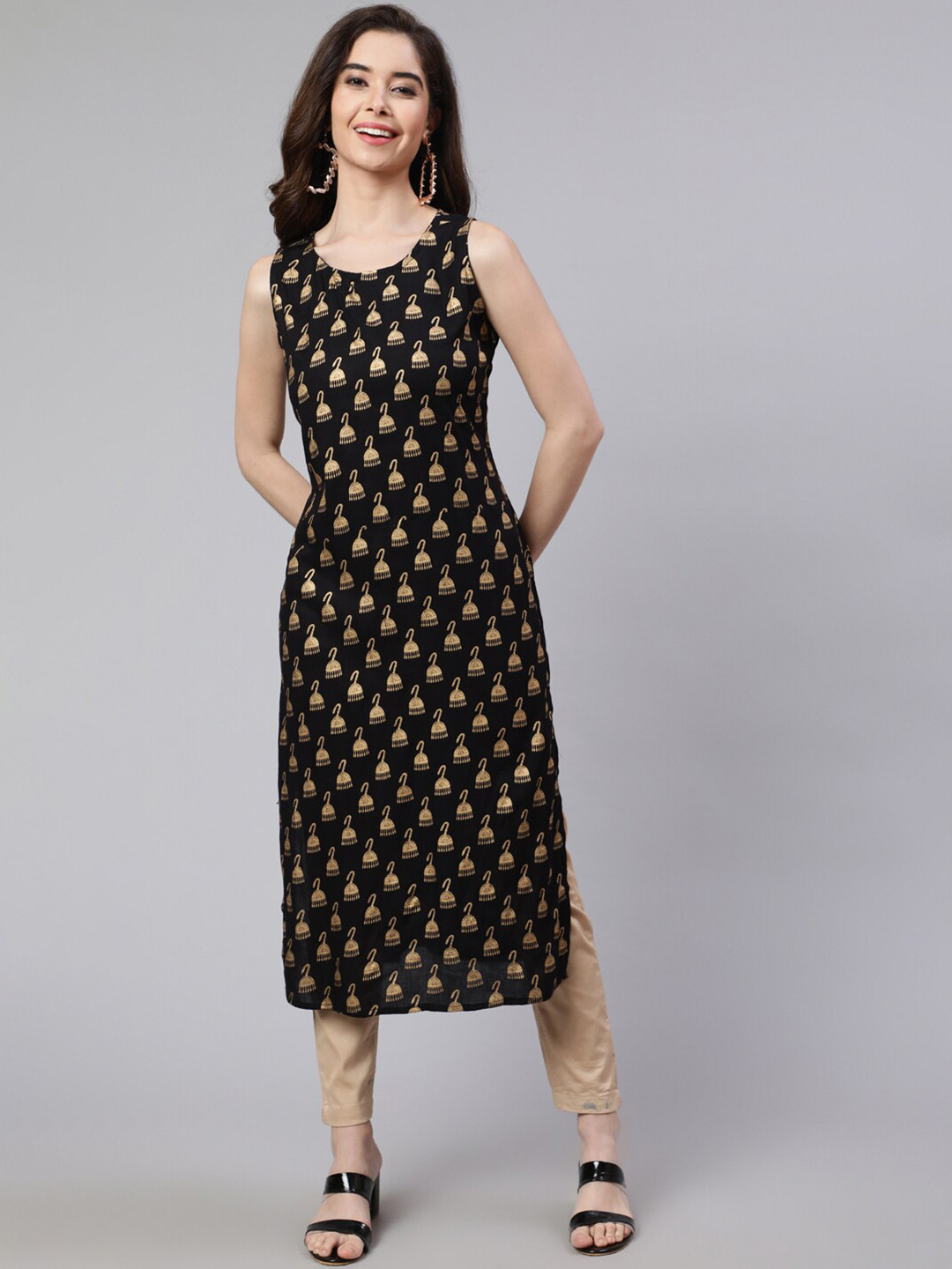 Black & Gold Geometric Printed Kurta With Round Neck & 3/4 Sleeves main image 0