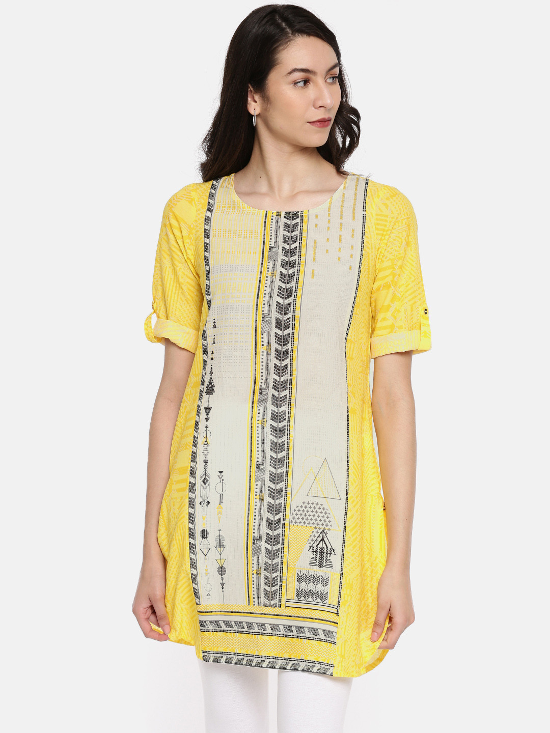 Buy AURELIA Women Yellow & White Printed Straight Kurta Kurtas for