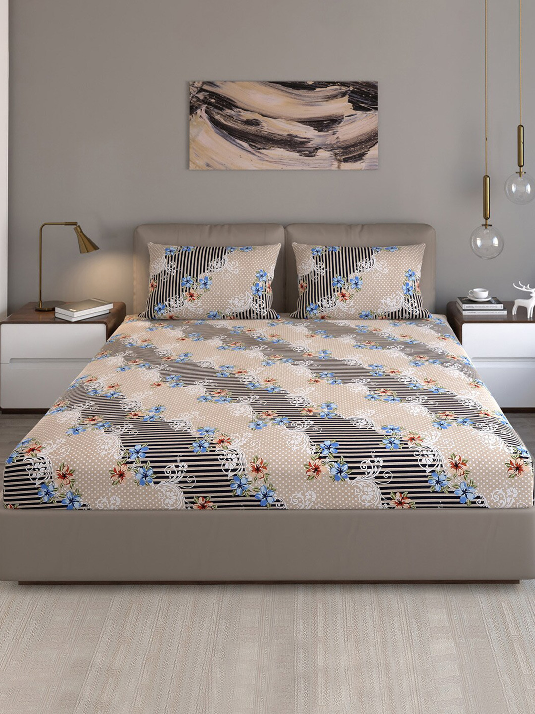 Buy Monte Carlo Fashnik Brown & Black 130 TC Queen Bedsheet With 2