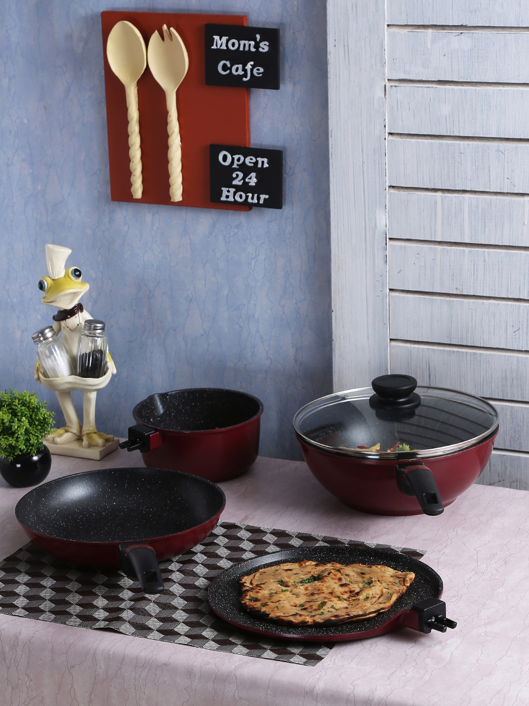 Buy Wonderchef Set Of 4 Maroon & Black Click Amaze Cookware Set