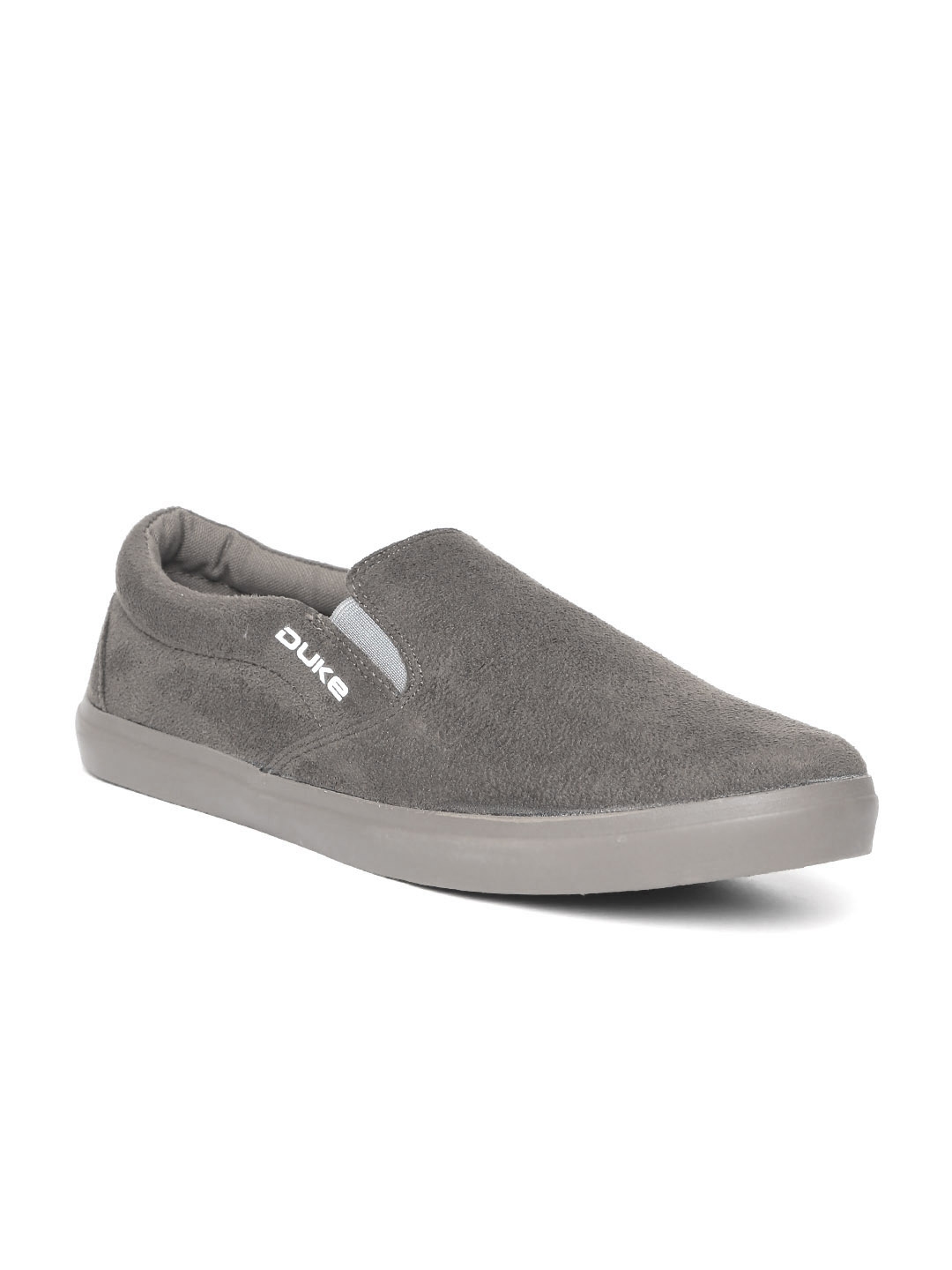 on the cloud tennis shoes