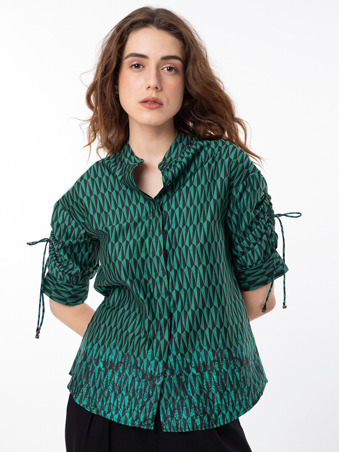 Rareism Women Arvi Green Cotton Blend Fabric Regular Fit Half Sleeves Solid V-Neck T-Shirt main image 0