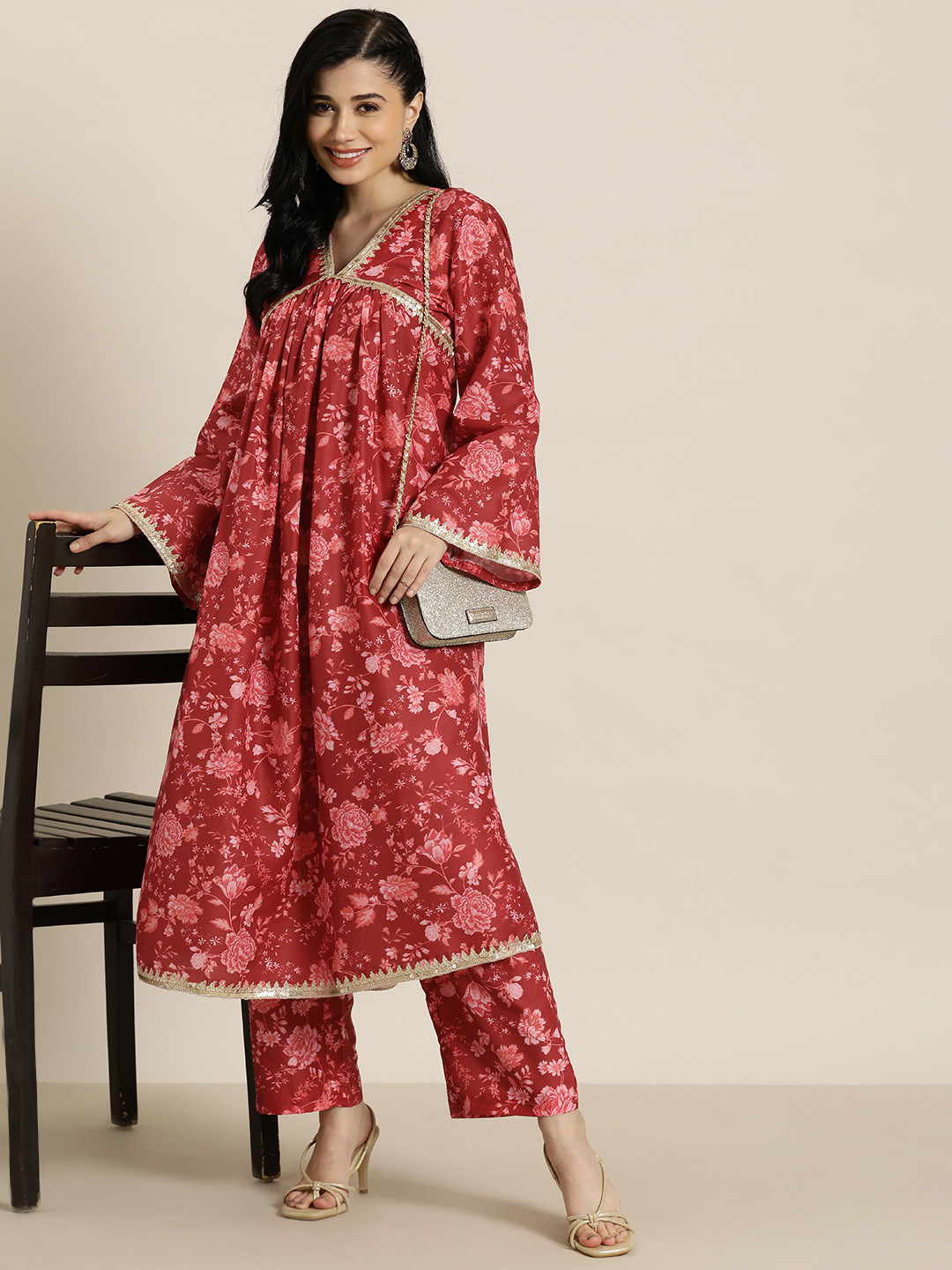 Women'S Olive Green Gotta Patti Detail Kurta With Palazzos