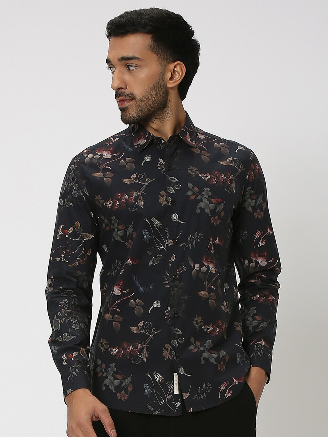 Buy Mufti Floral Printed Slim Fit Pure Cotton Casual Shirt - Shirts for ...