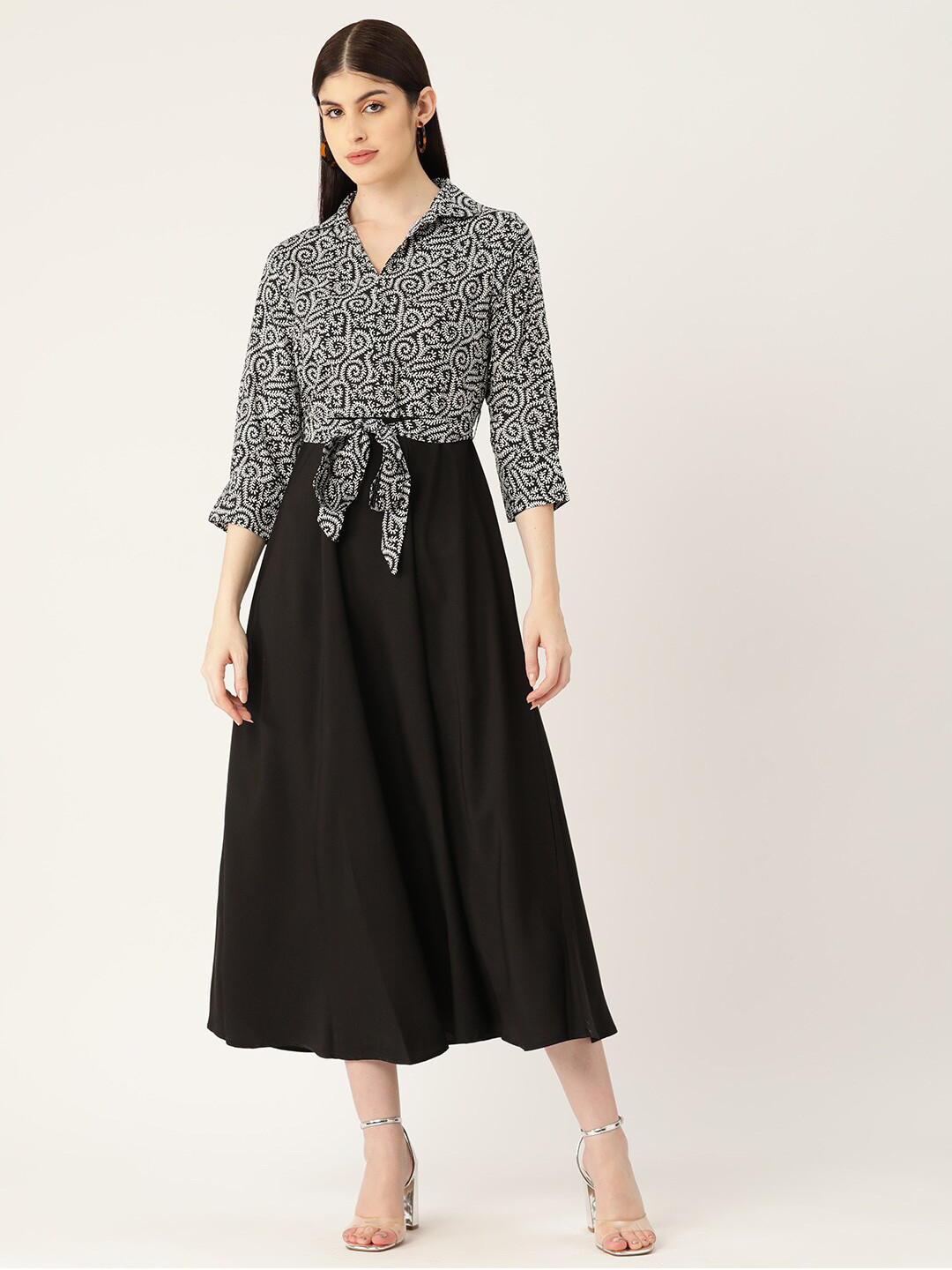 A-Line Midi Dress with Bow Embellishments - Black