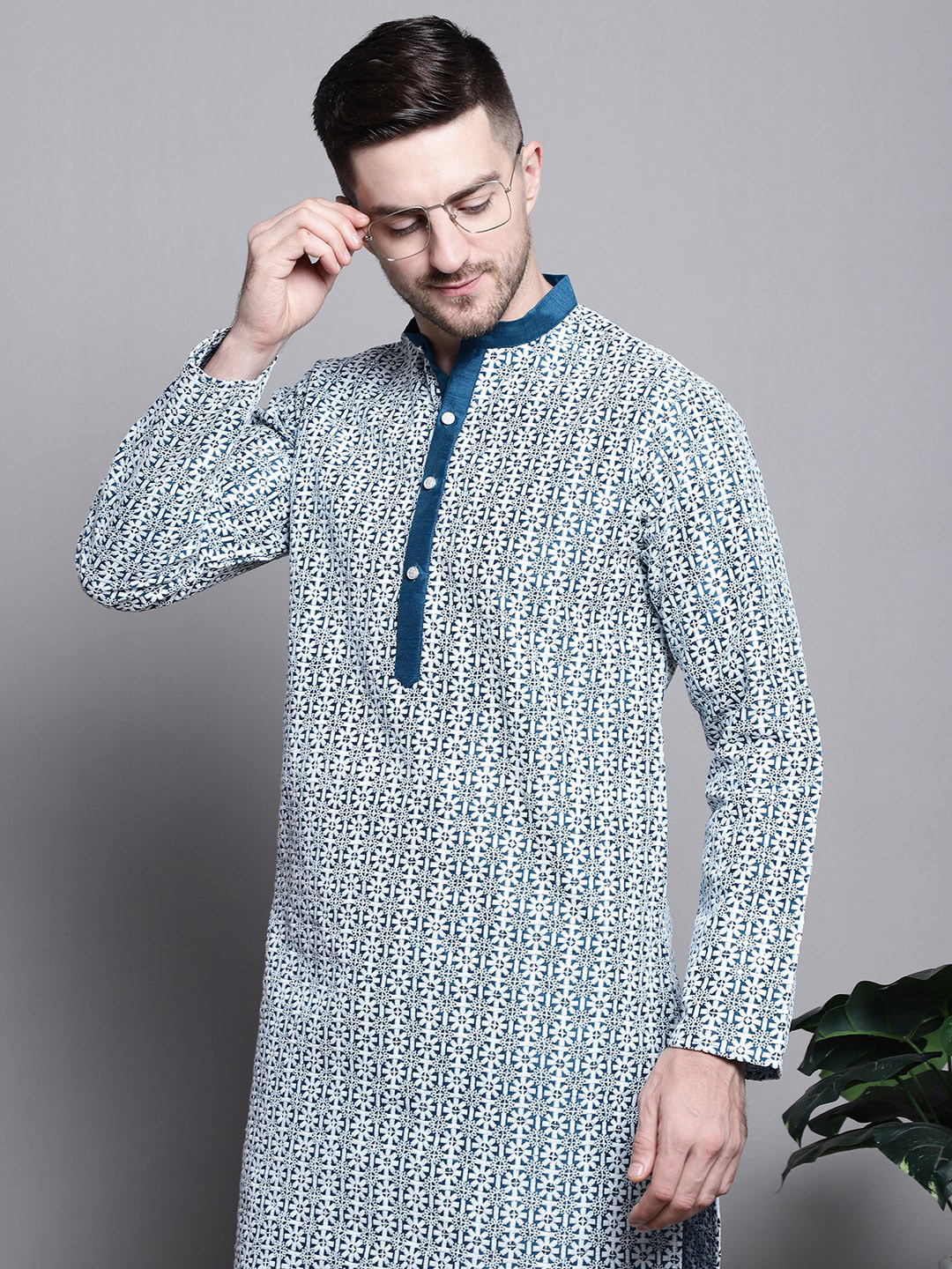 Men’s Floral Embroidered Sequinned Straight Kurta with Trousers & Dupatta – Festive Cotton Ensemble