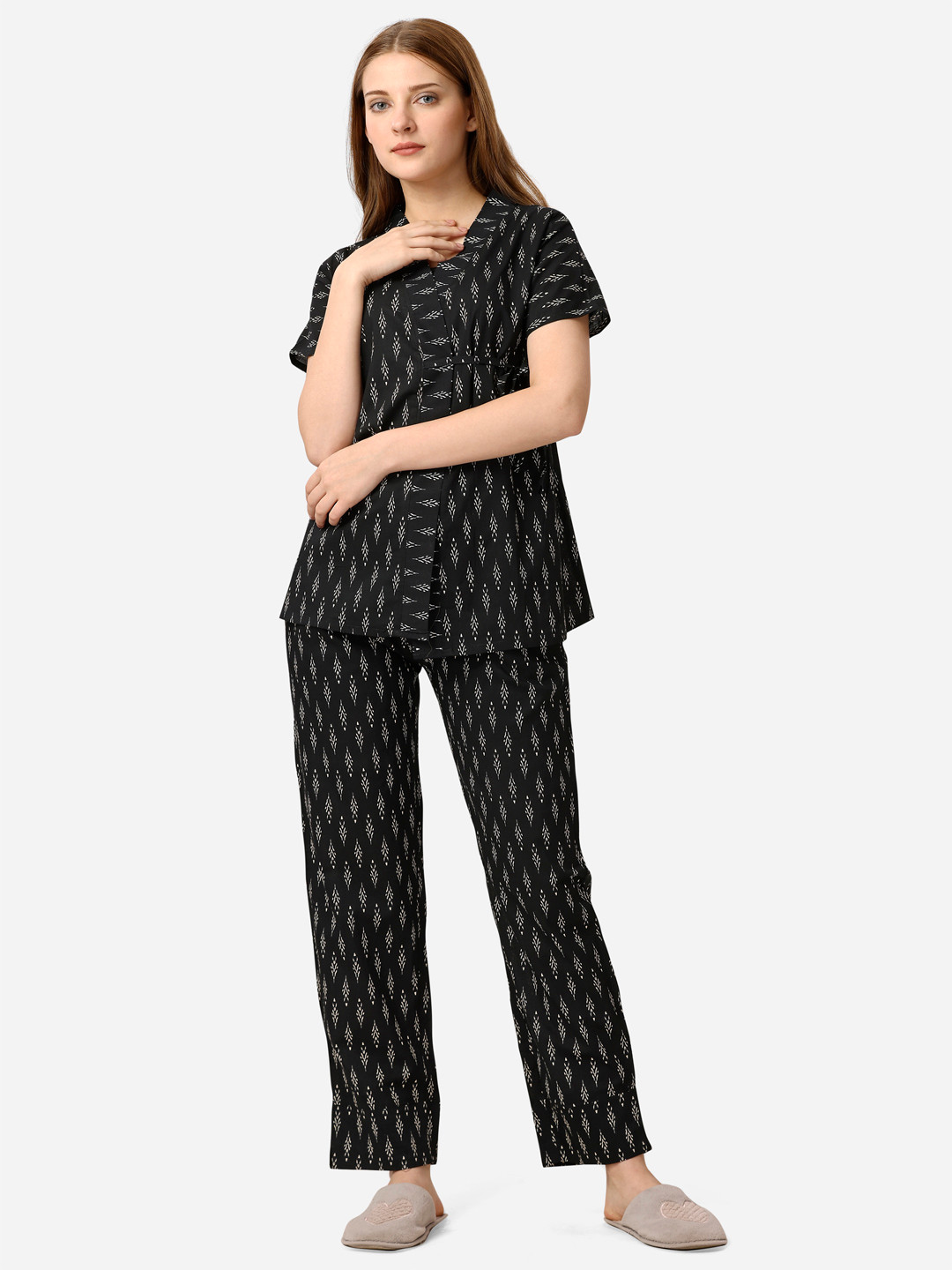 Black & White Asymetric Print Pure Cotton Regular Night Suit