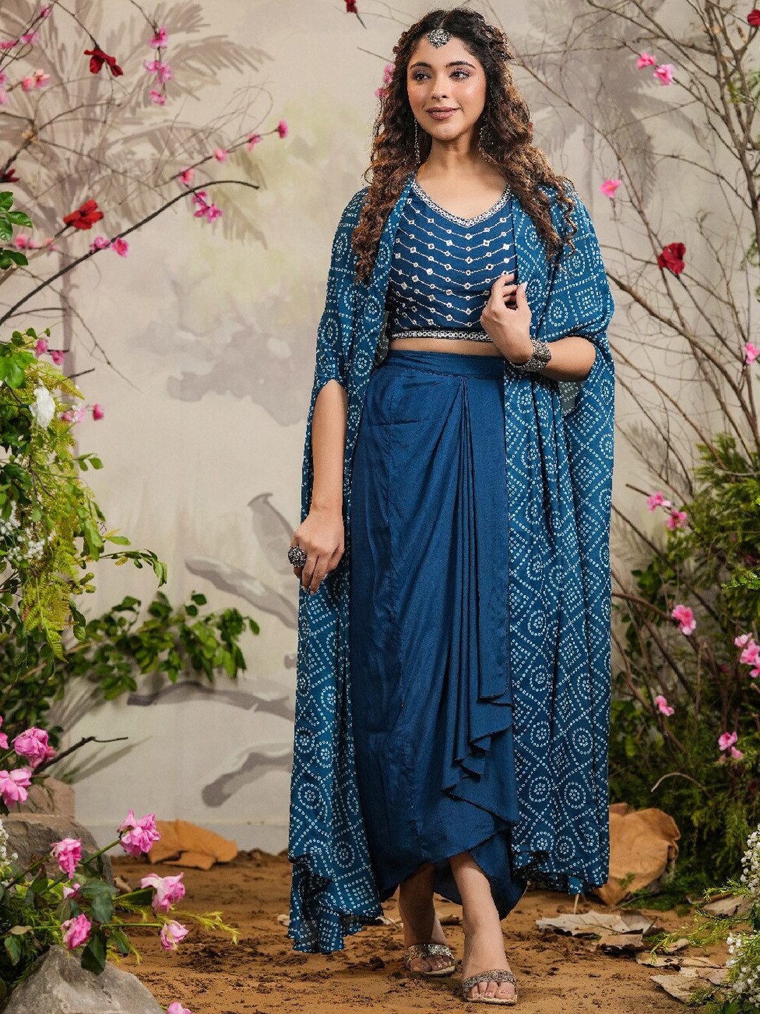 Women's Printed Multi Kurta Set with Shrug