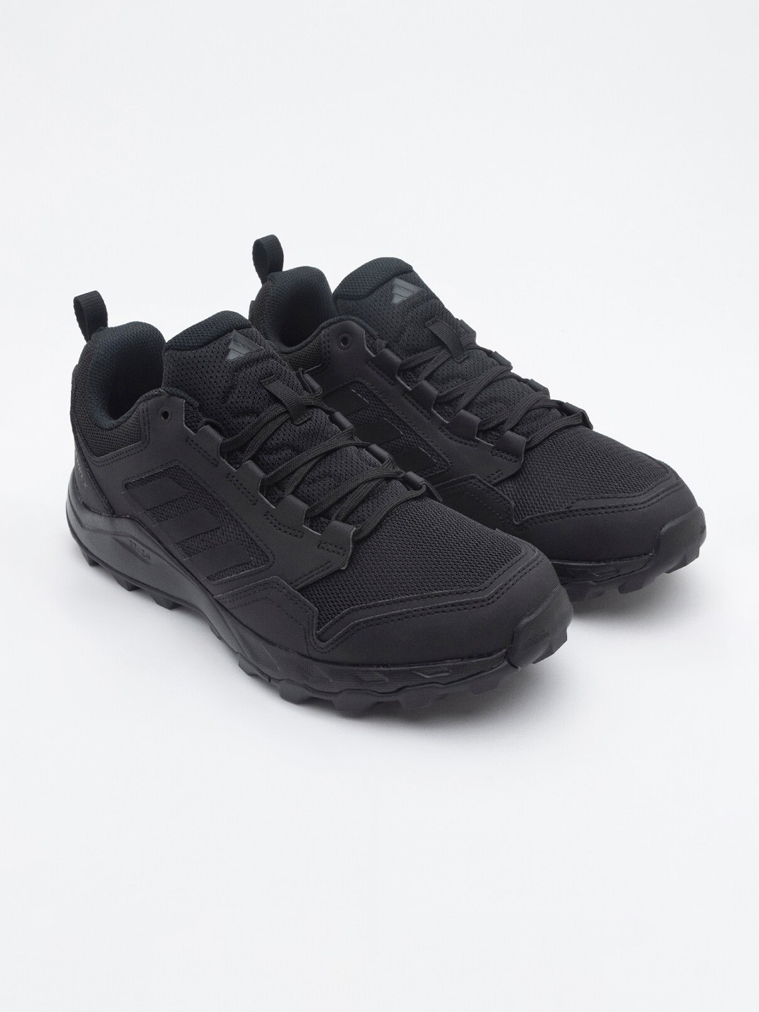 adidas men's trail rocker mid track and field shoe