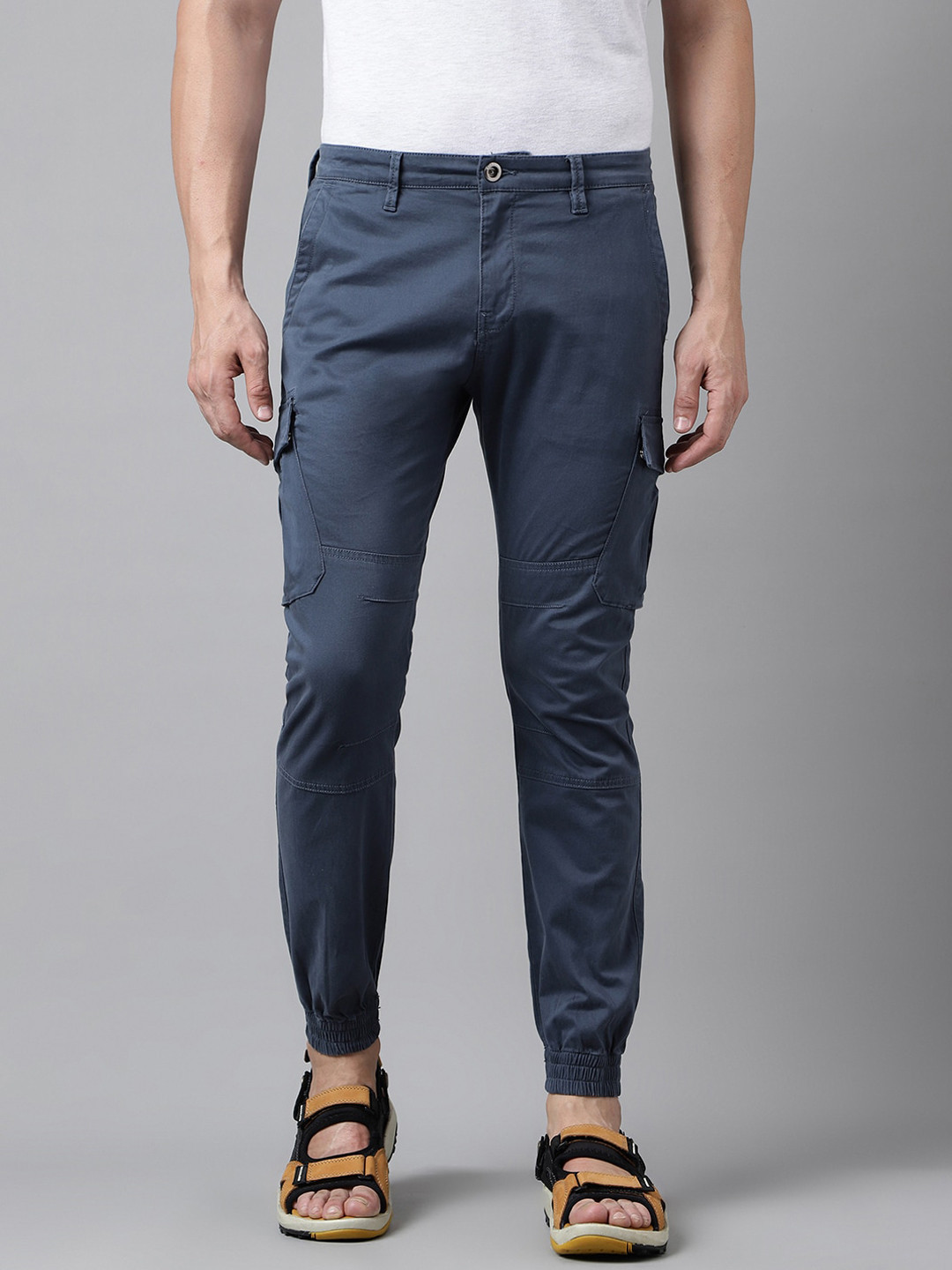 Buy Woodland Men Mid Rise Cargos Trousers - Trousers for Men 24348000