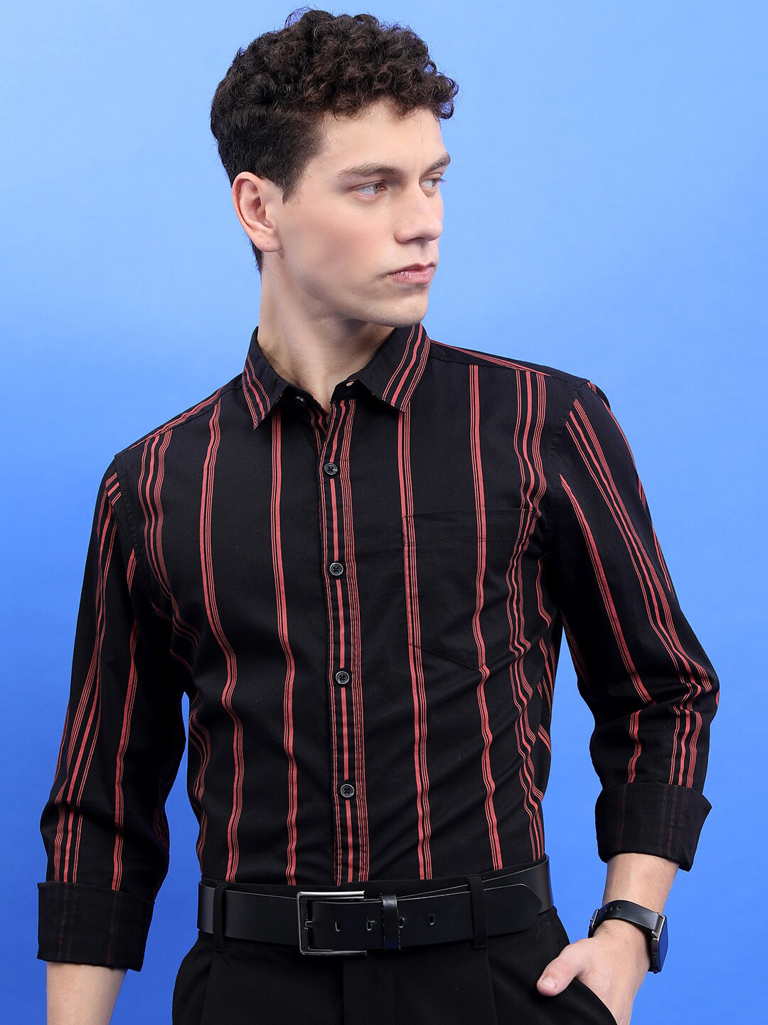 Men's Black Standard Slim Fit Spread Collar Twill Weave Cotton Shirt