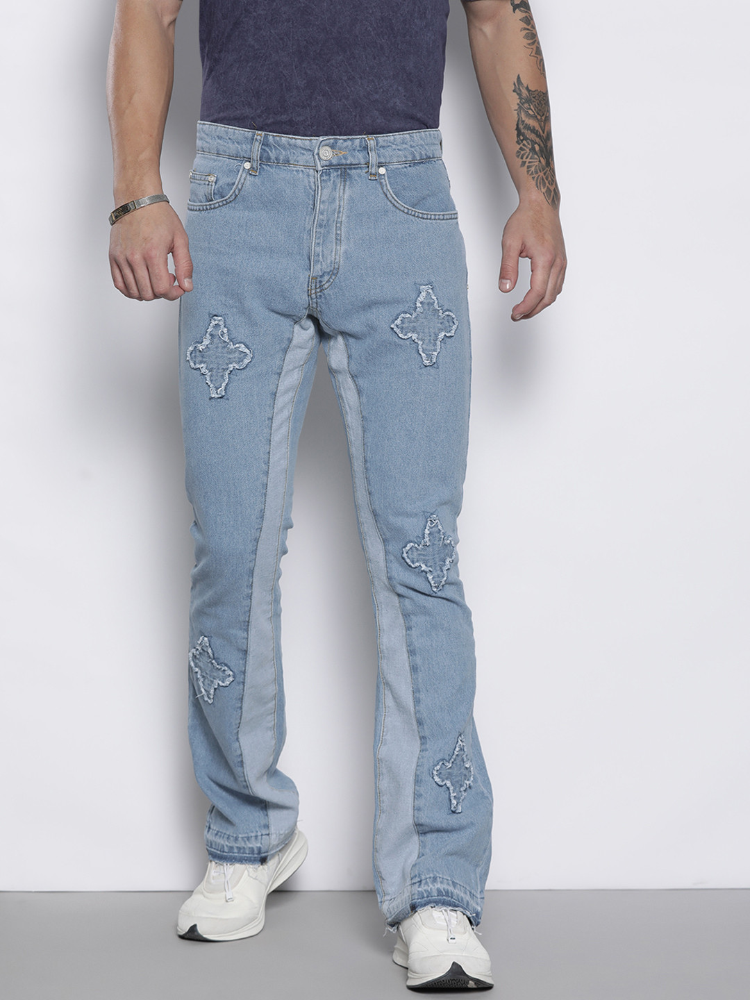 Buy BoohooMAN Men Applique Two Tone Wash Flared Jeans Jeans for Men
