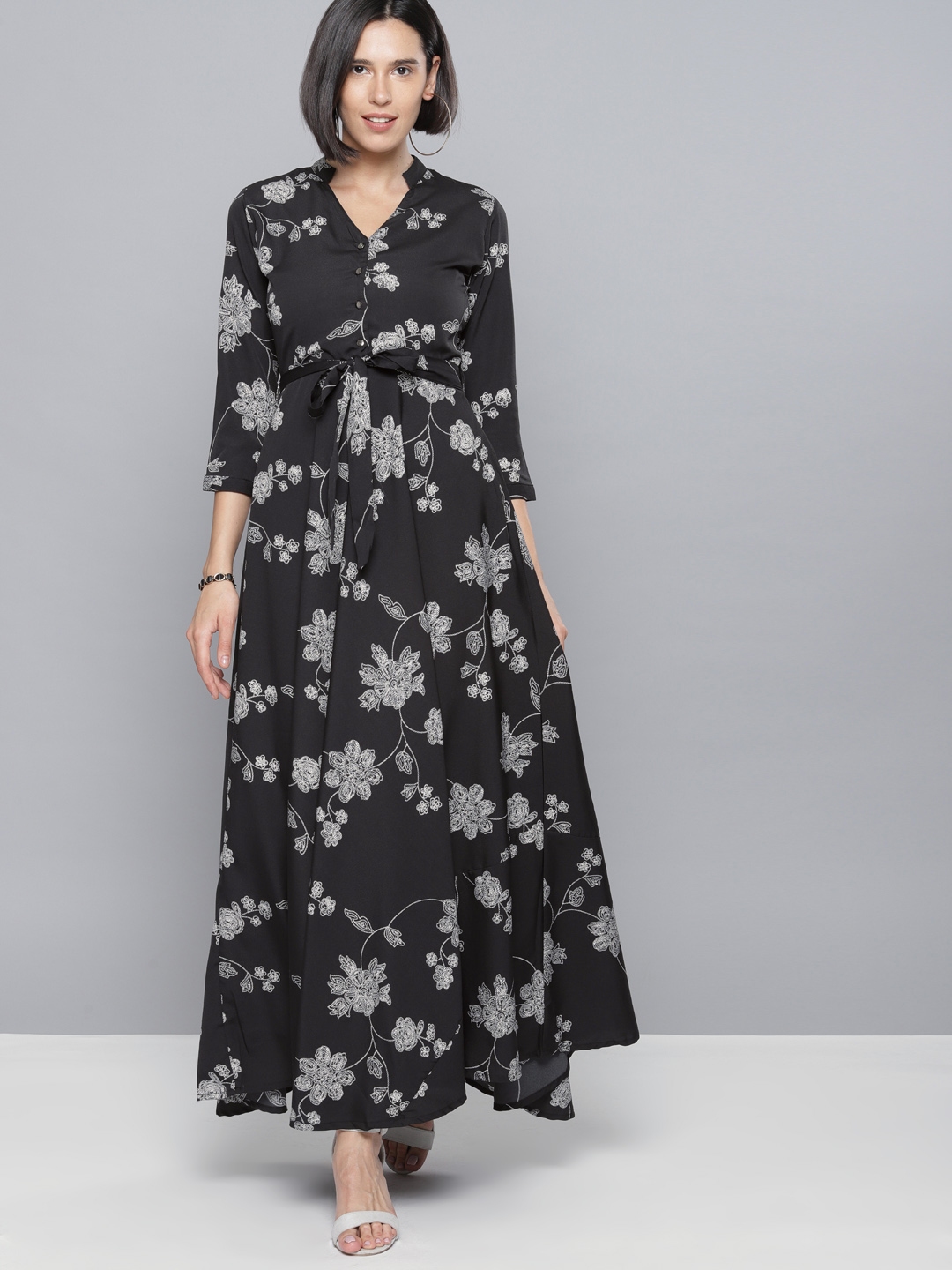 Buy Tokyo Talkies Women Black Printed Maxi Dress - Dresses for Women ...