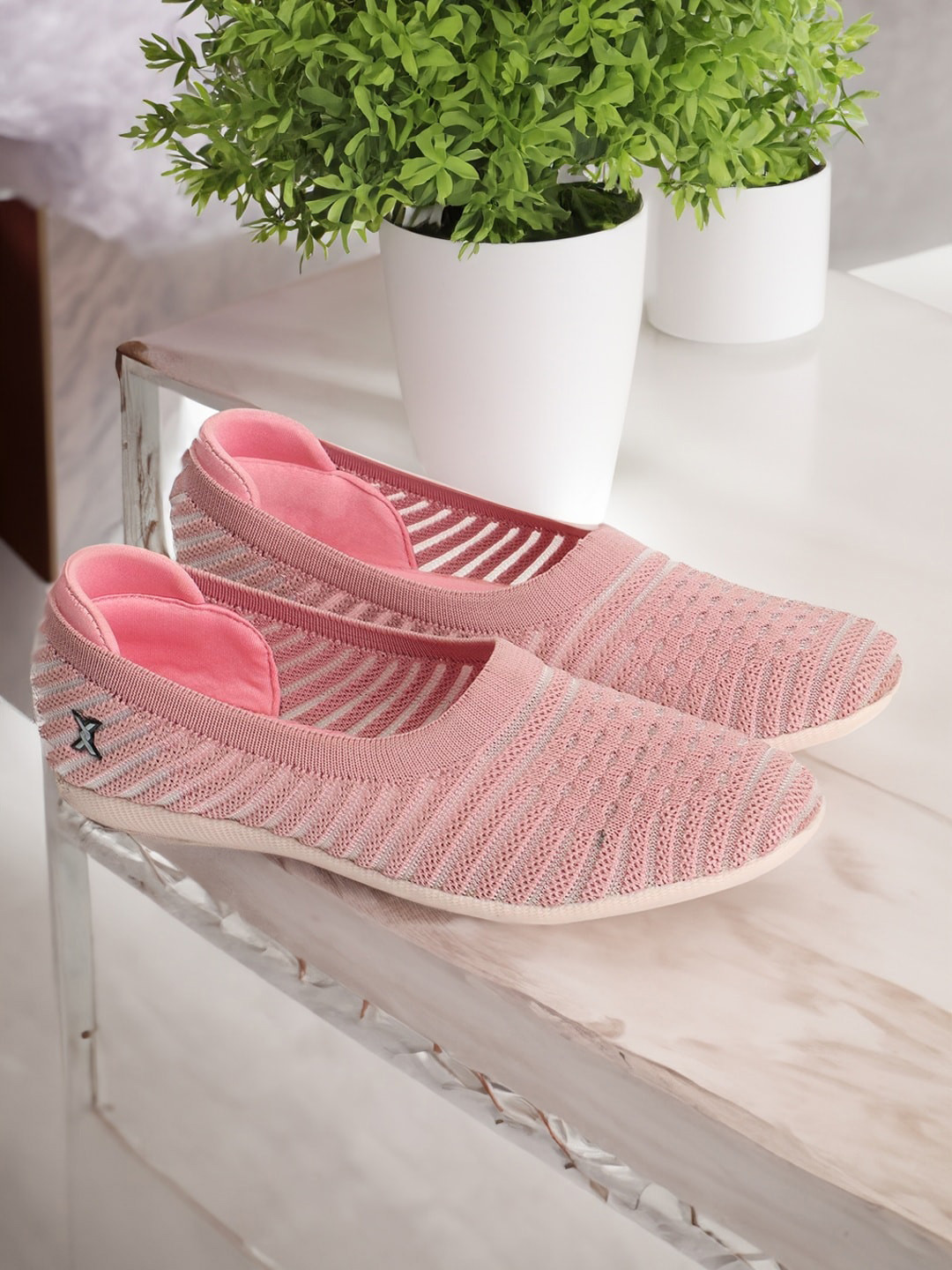 carlton london sports shoes