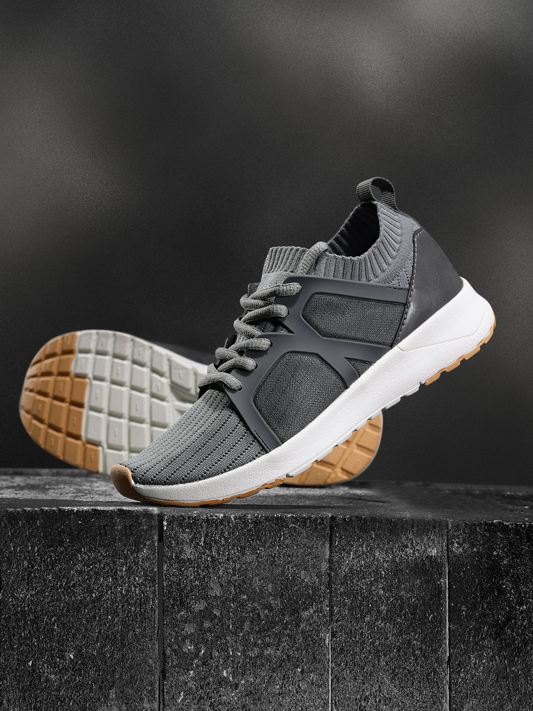 hrx slip on sneakers