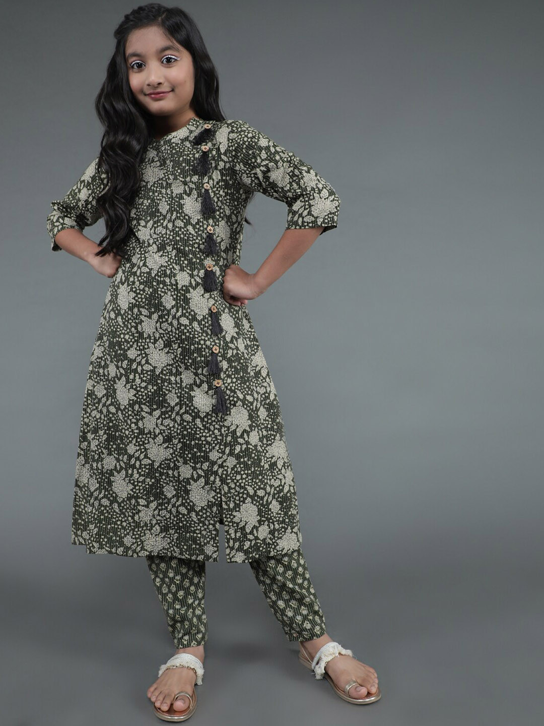 Black - Girls Kalamkari Print Pure Cotton Kurta Set (2-4 Years) 17