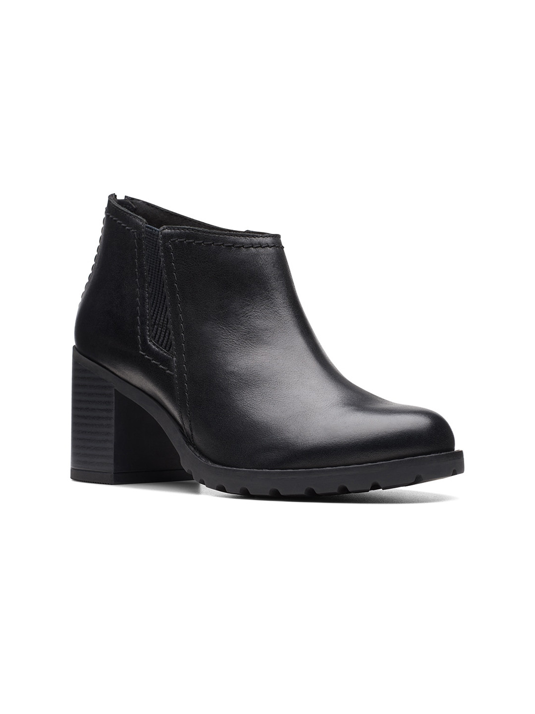 clarks low heel ankle boots