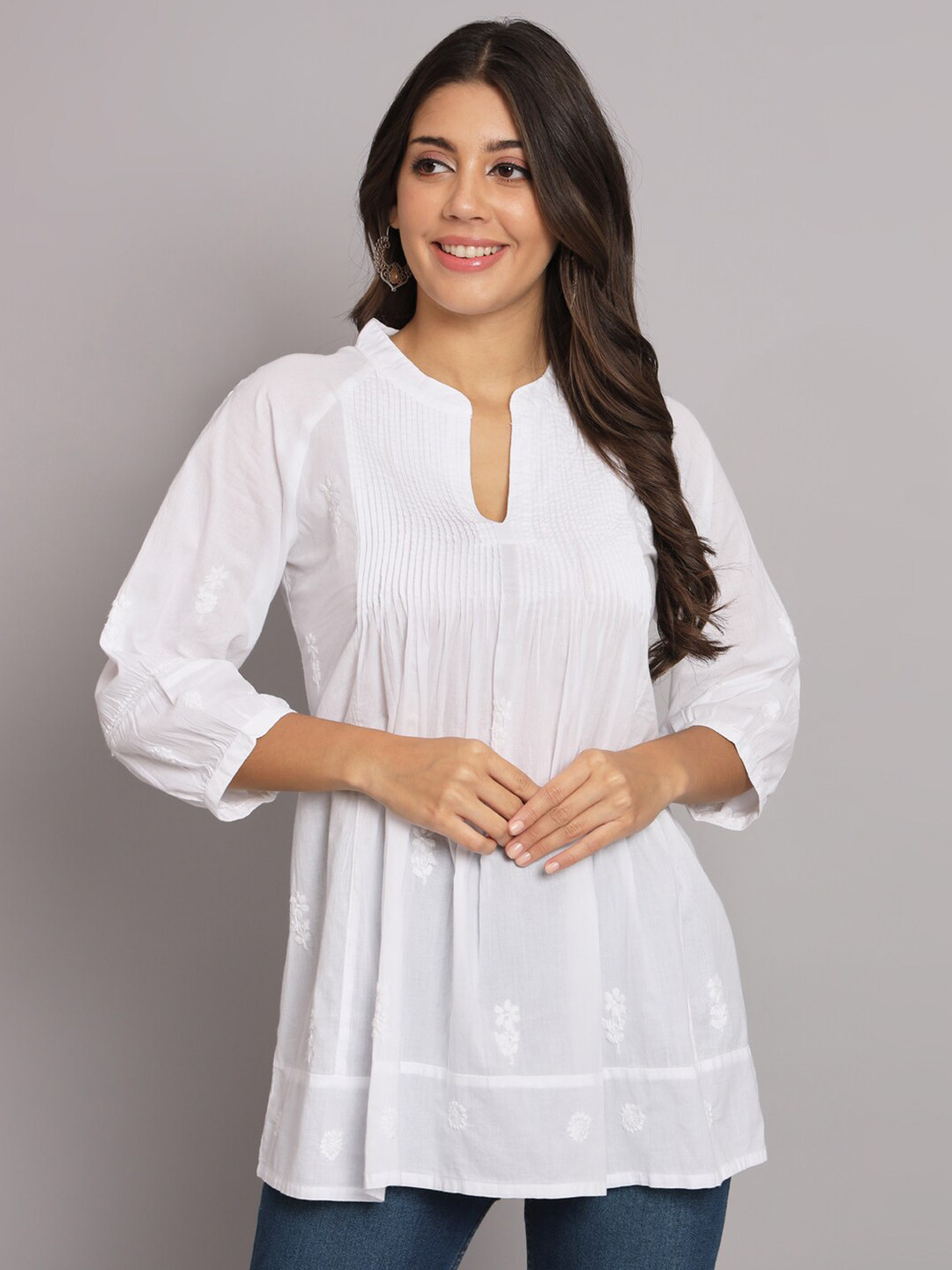 Buy PARAMOUNT CHIKAN Mandarin Collar Chikankari Pleated Cotton Tunic