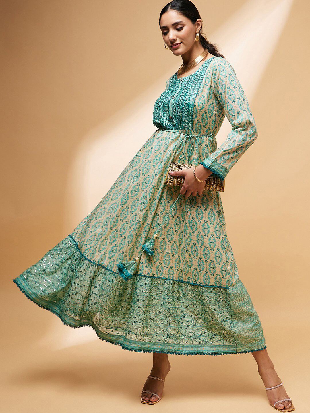 Girls V-Neck Ethnic Motifs Printed Cotton A-Line Dress