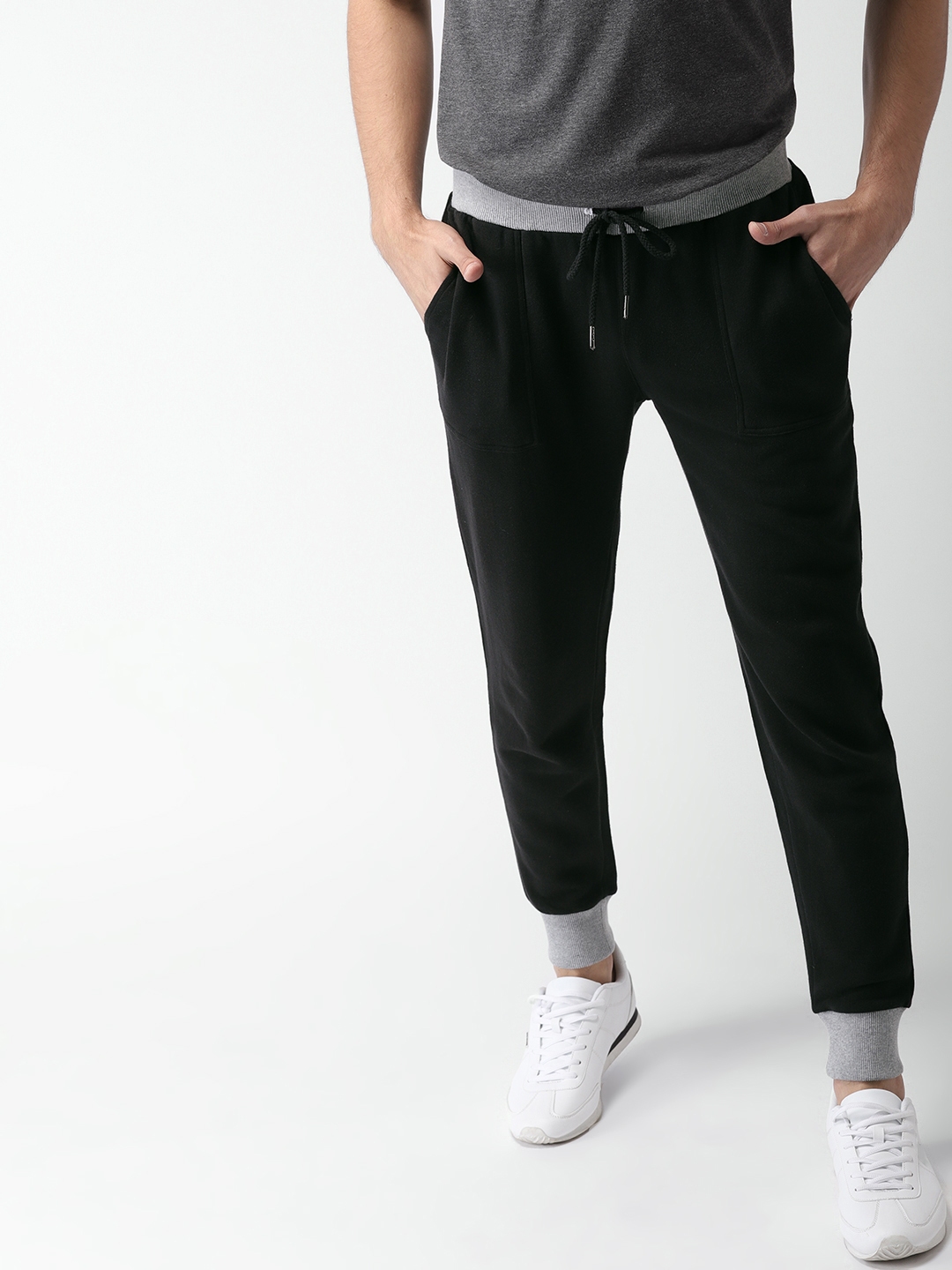 joggers myntra
