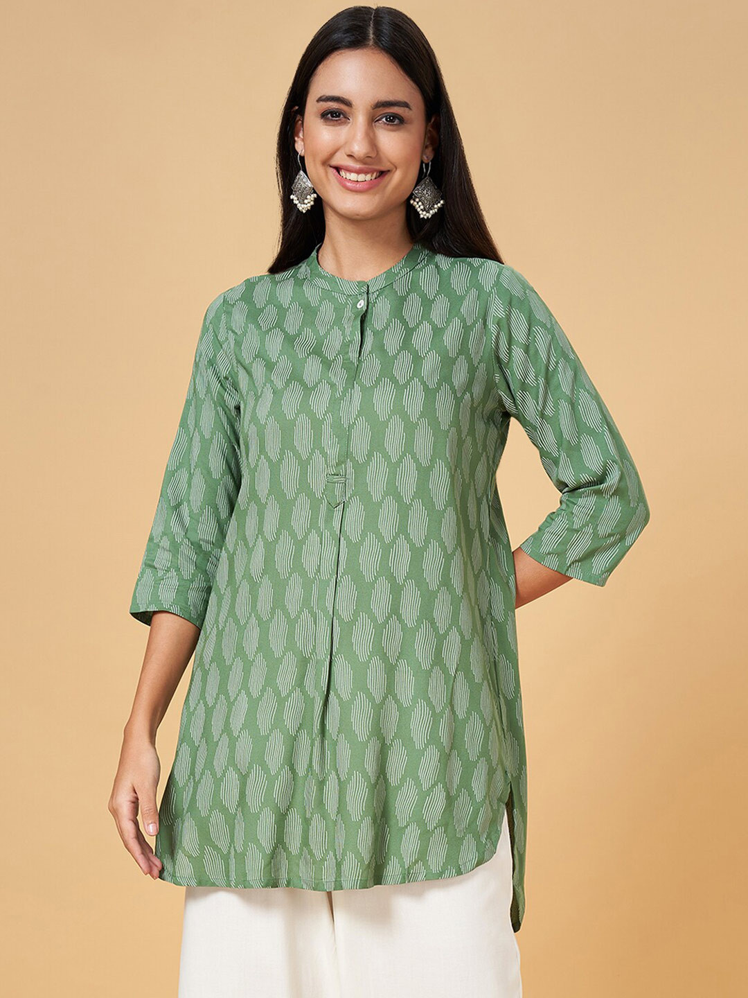 Kantha Work Mandarin Collar Tunic with Afghani Pants Co-Ords
