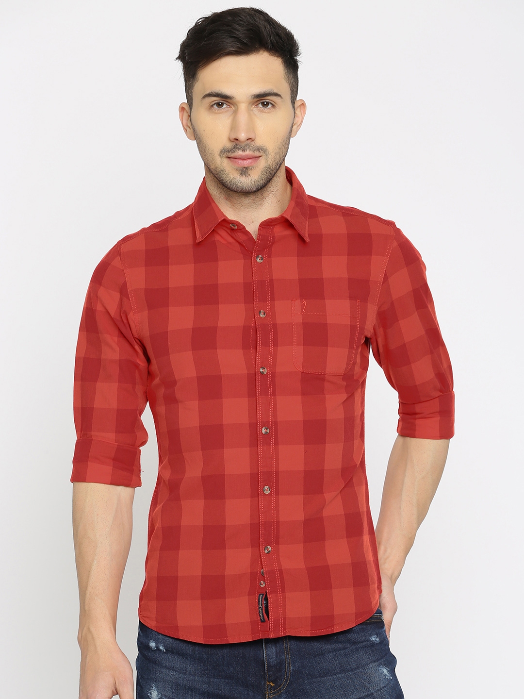 Buy Indian Terrain Men Red Chiseled Slim Fit Checked Casual Shirt ...