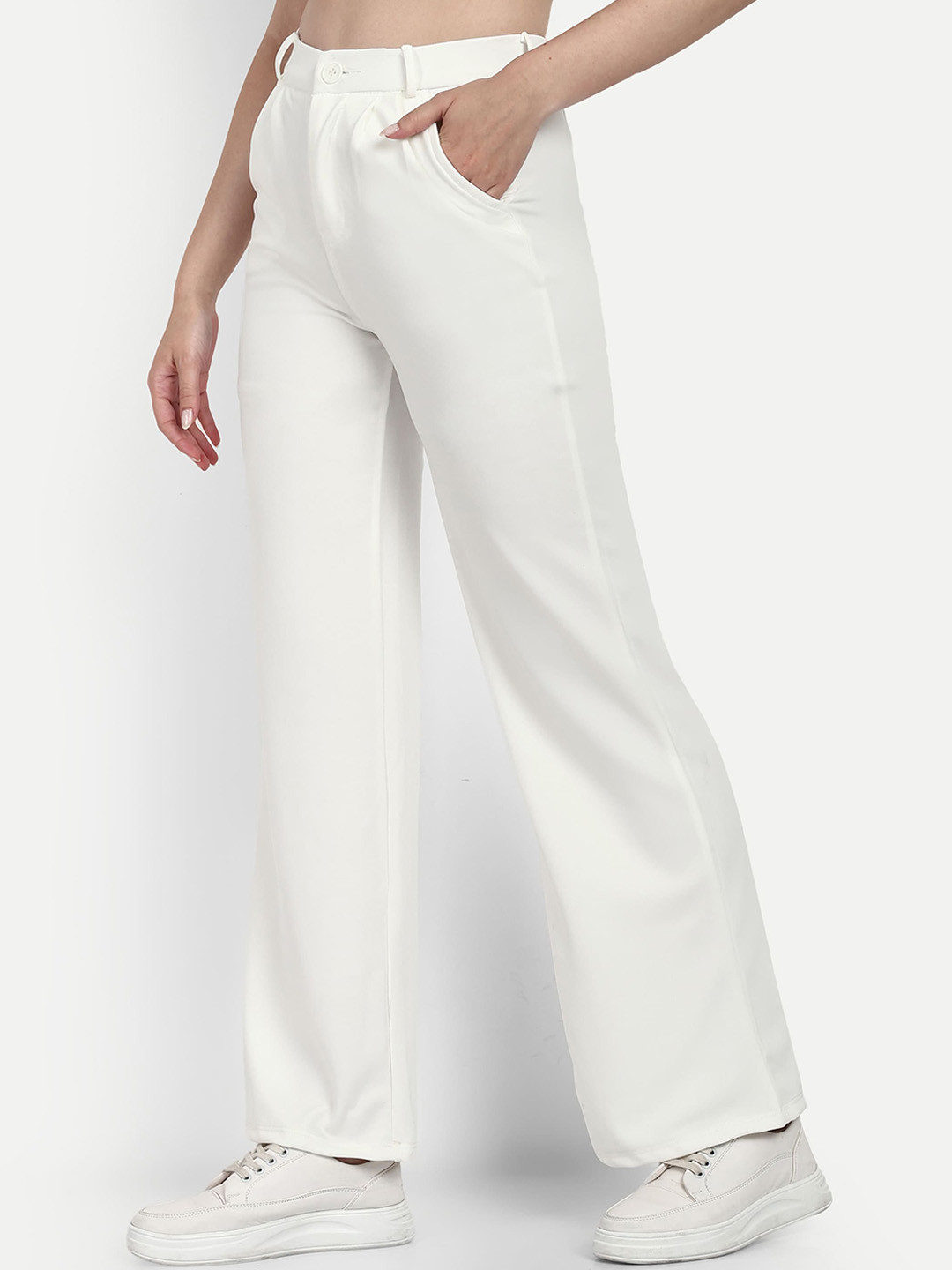 Women's White Loose Fit Solid Parallel Trousers