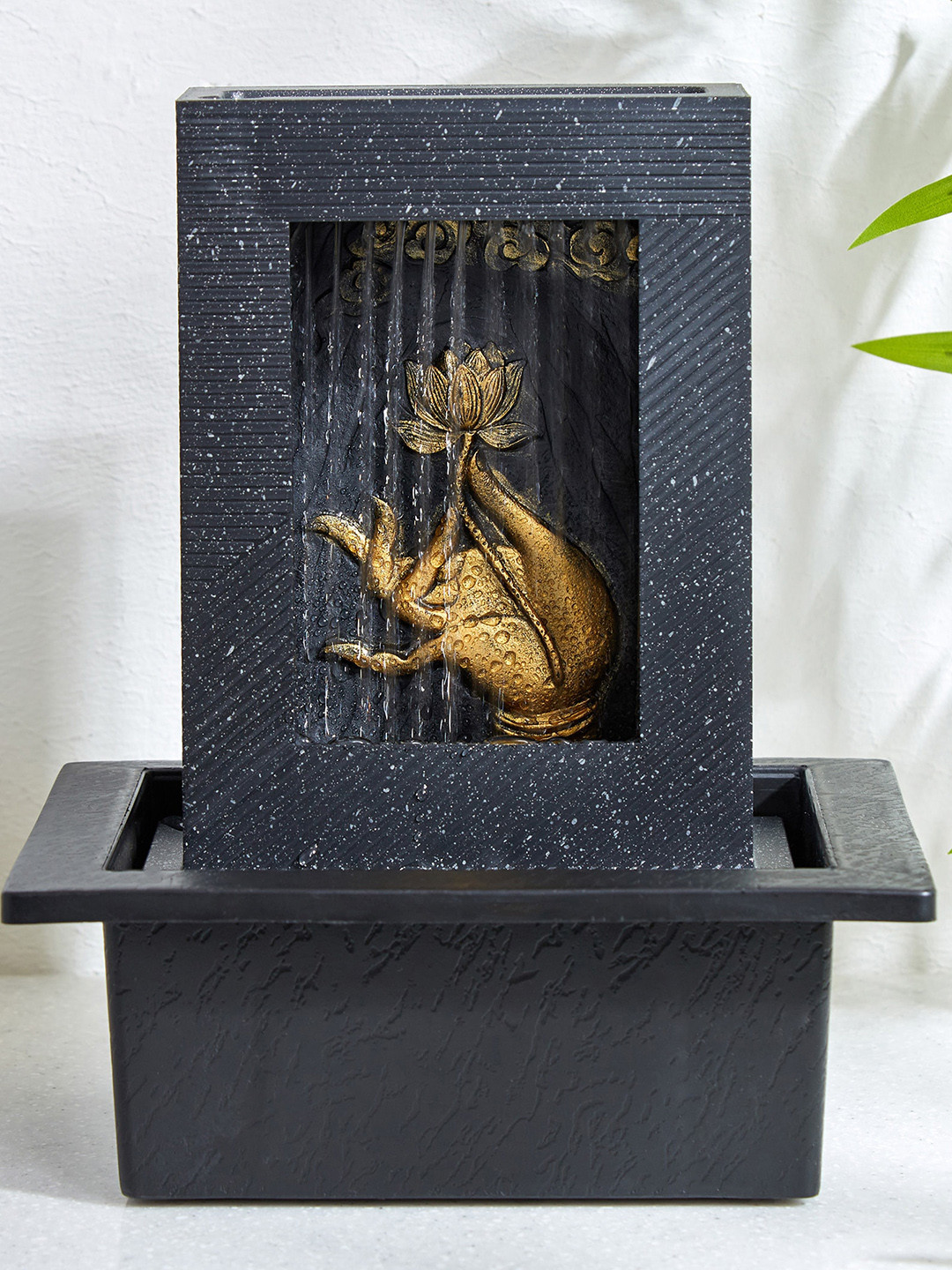 Miniatur-Gartenbrunnen Mit Vögeln Aus Polyresin - Für Puppenhäuser 1:12, 7 Cm Hoch