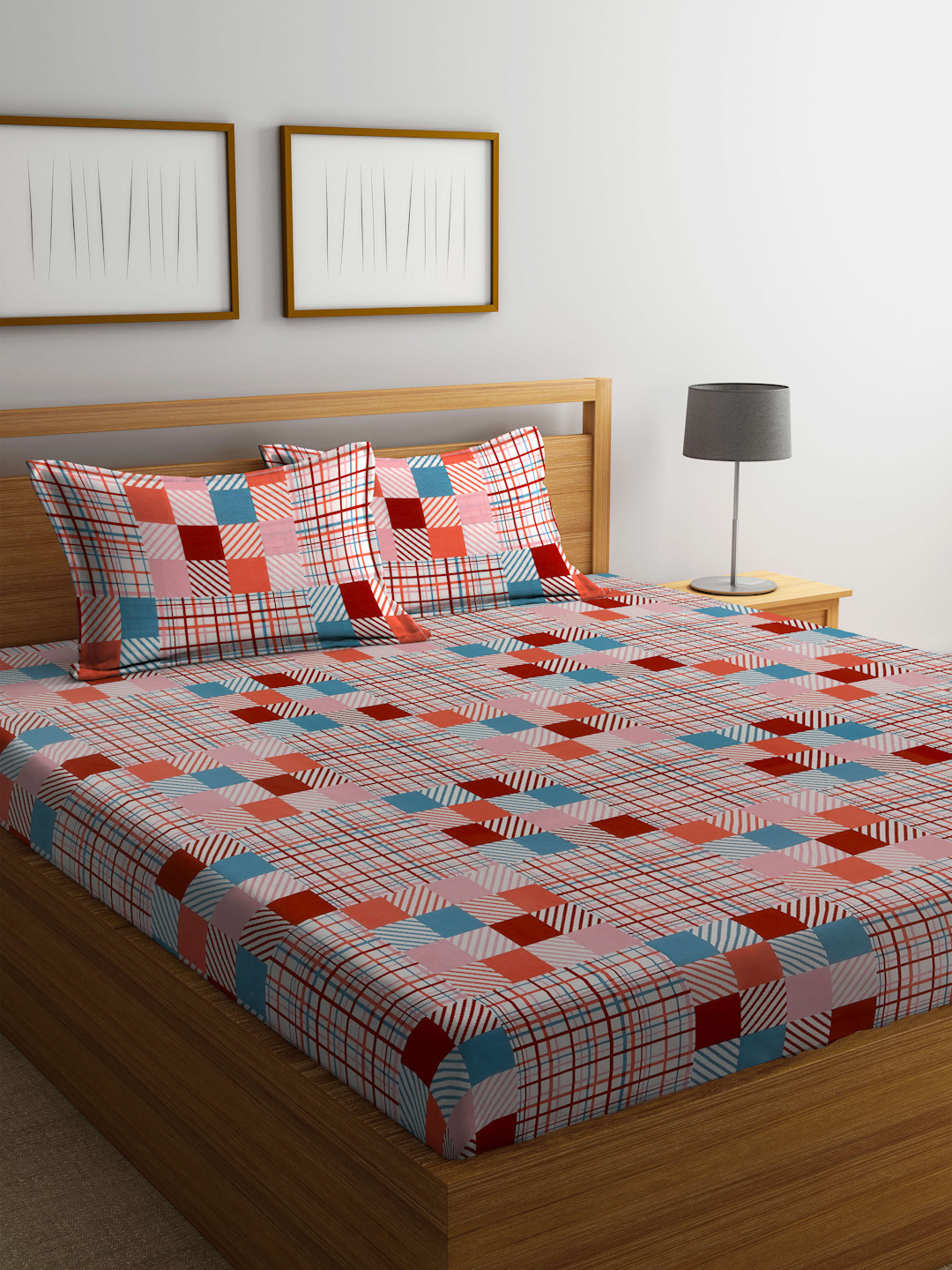 Buy BOMBAY DYEING Marigold Pink Geometric Cotton 104 TC King Bedsheet