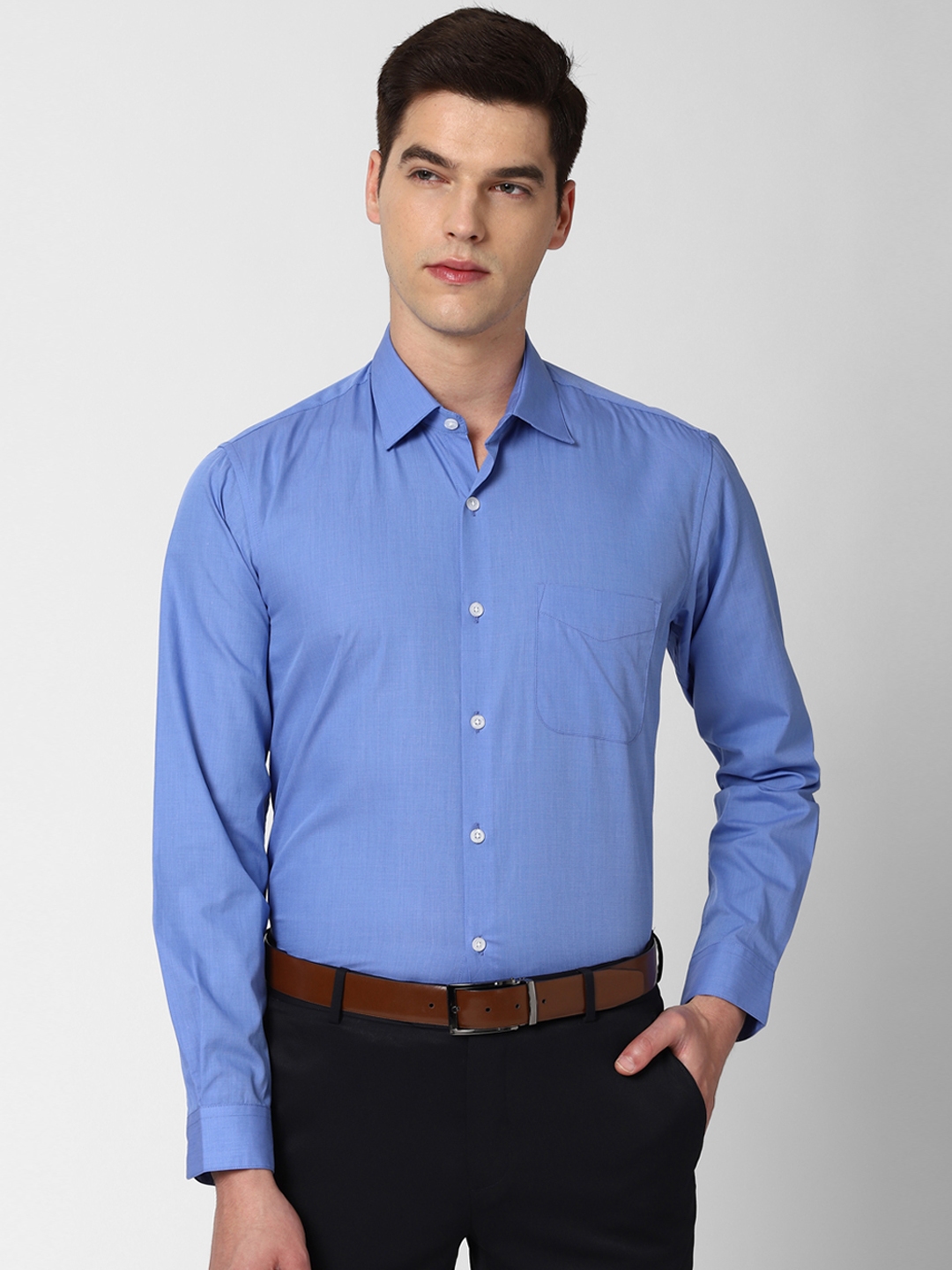 Buy Peter England Elite Men Blue Regular Fit Solid Formal Shirt ...