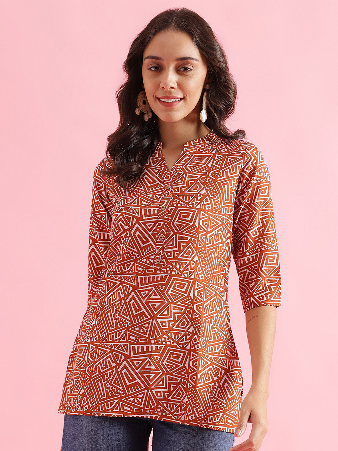 Buy Colors Of Earth Geometric Printed Mandarin Collar Straight Kurti ...