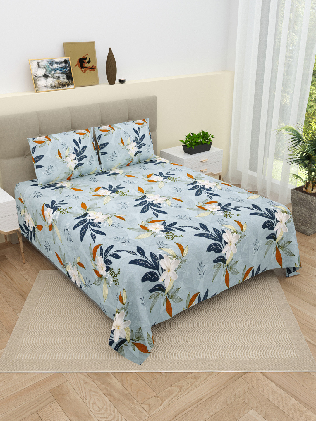 Buy DREAM WEAVERZ Blue & White Floral Cotton 220 TC King Bedsheet With