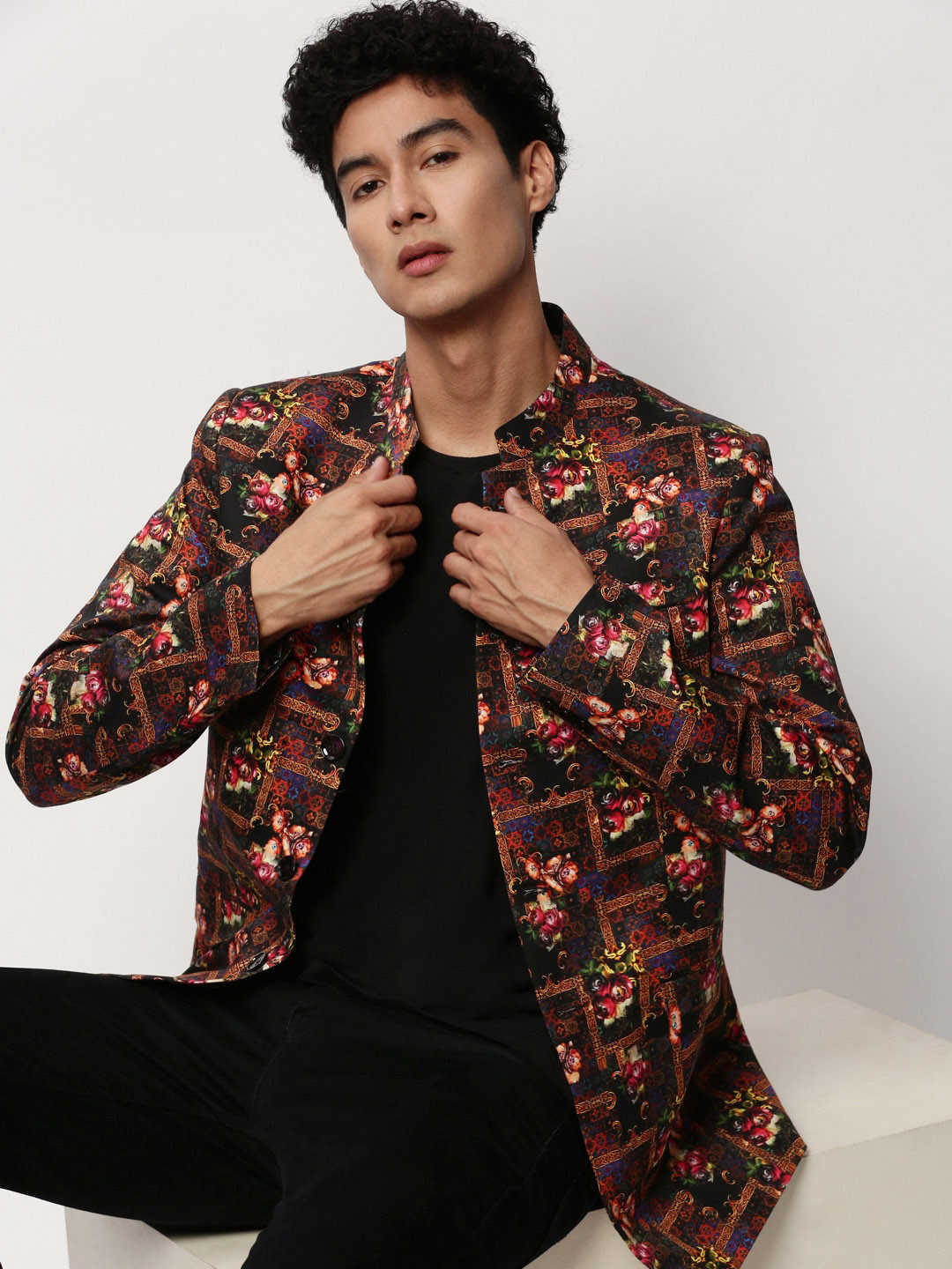 Men's Black Floral Printed Bandhgala Slim Fit Blazer